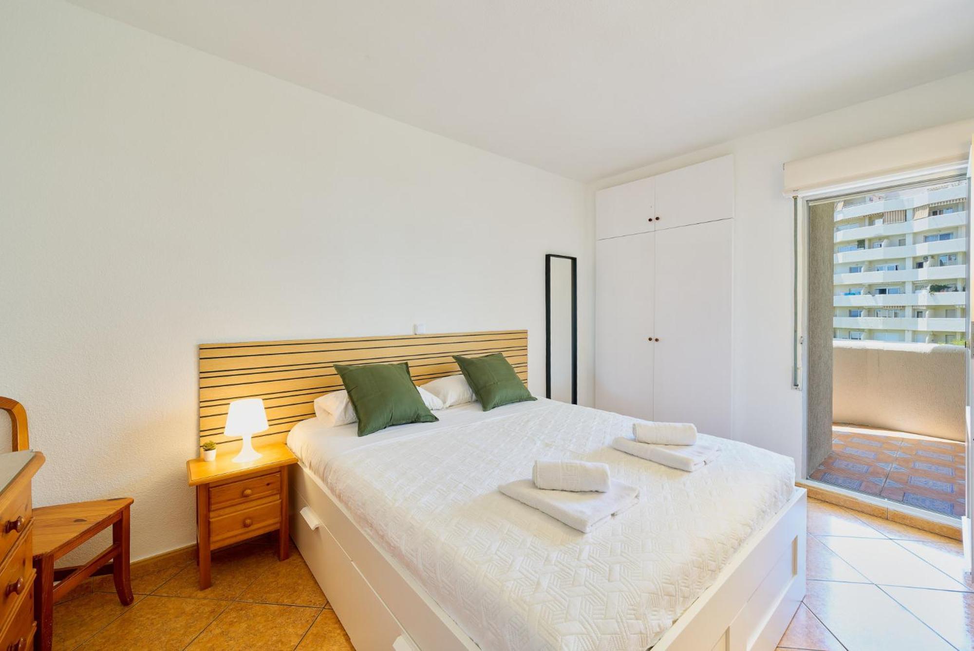Benalbeach Playa - Tu Hogar Frente Al Mar, Complejo 4 Piscinas