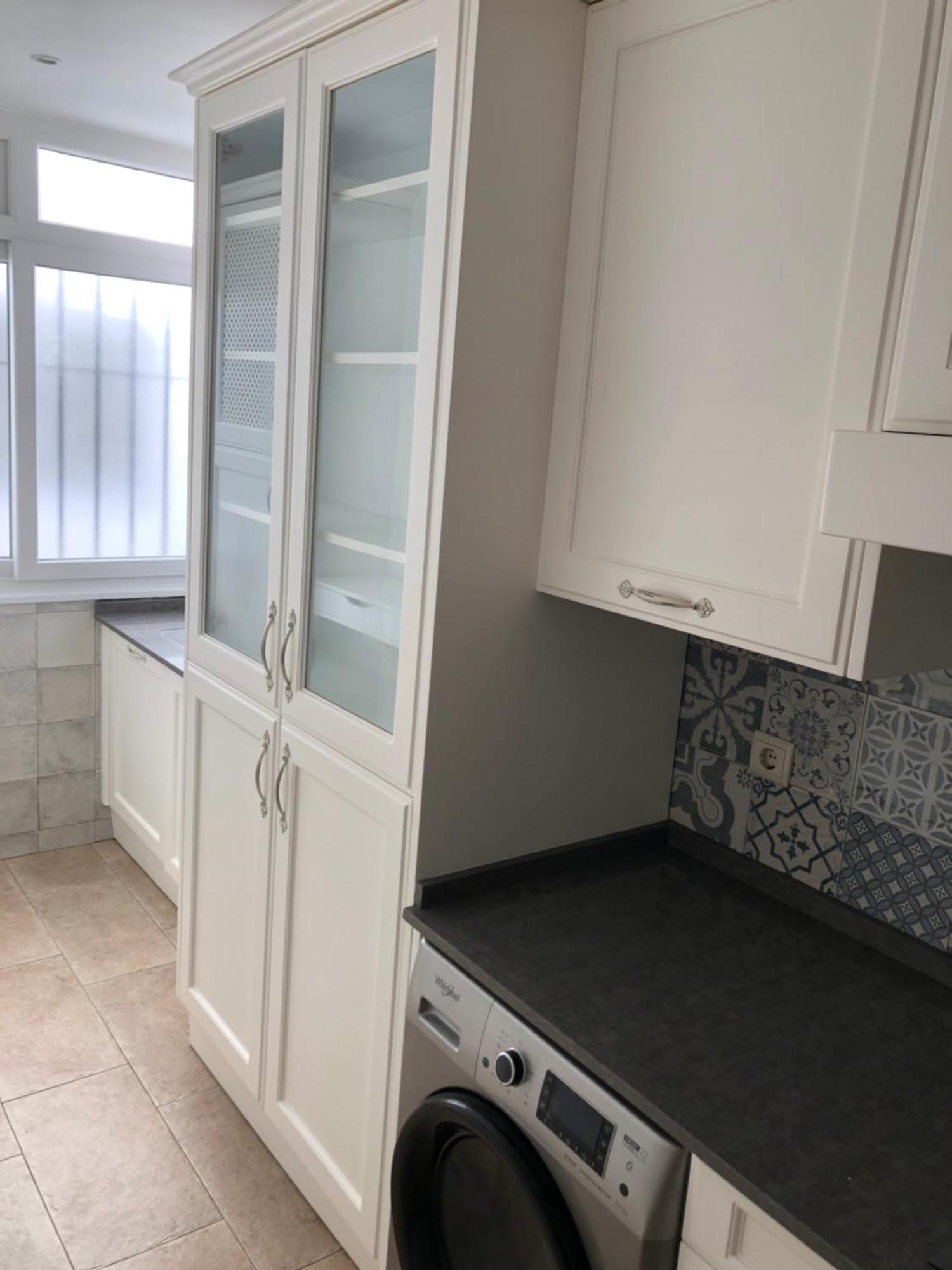 Correo Seis Apartment
