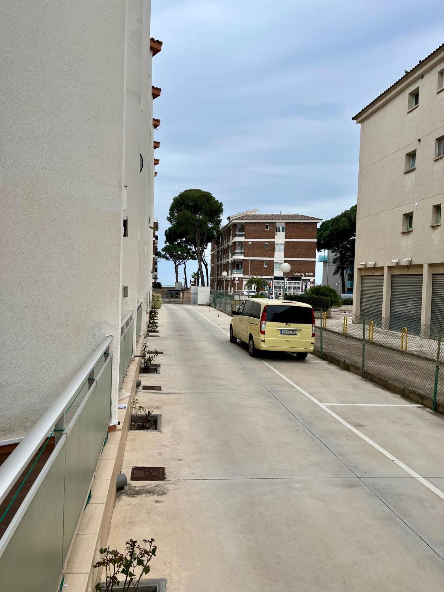 Con Vista Lateral, Playa Cambrils-vilafortuny *