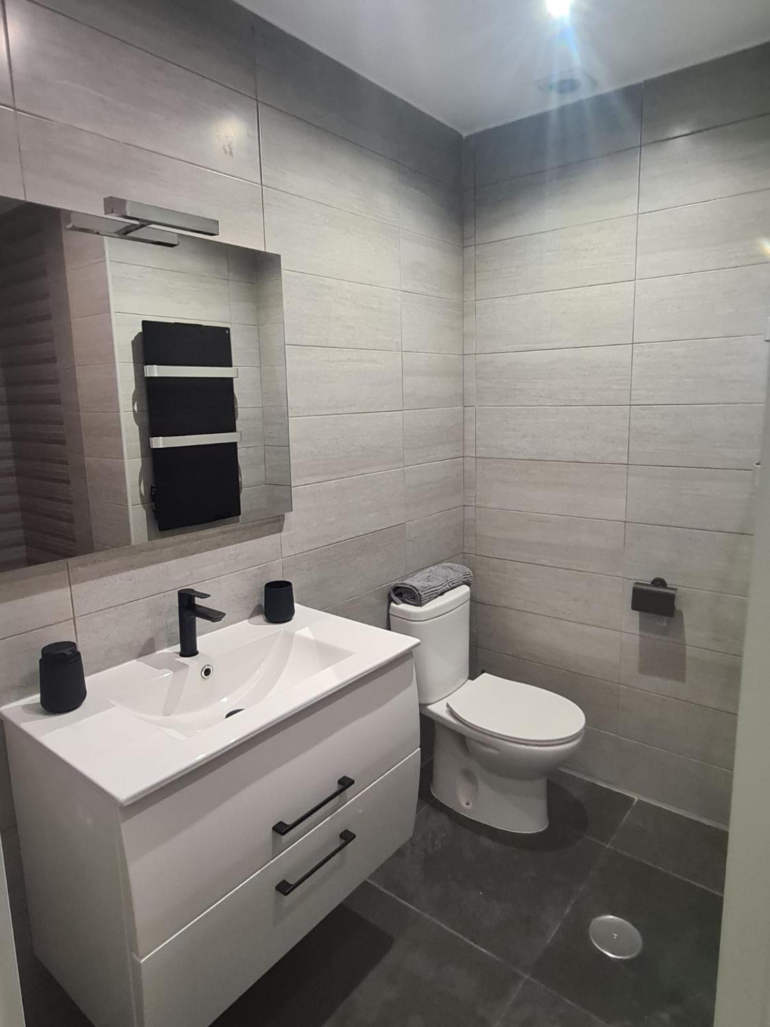 Apartment 2 Bedroom La Cala Mijas, Butibamba