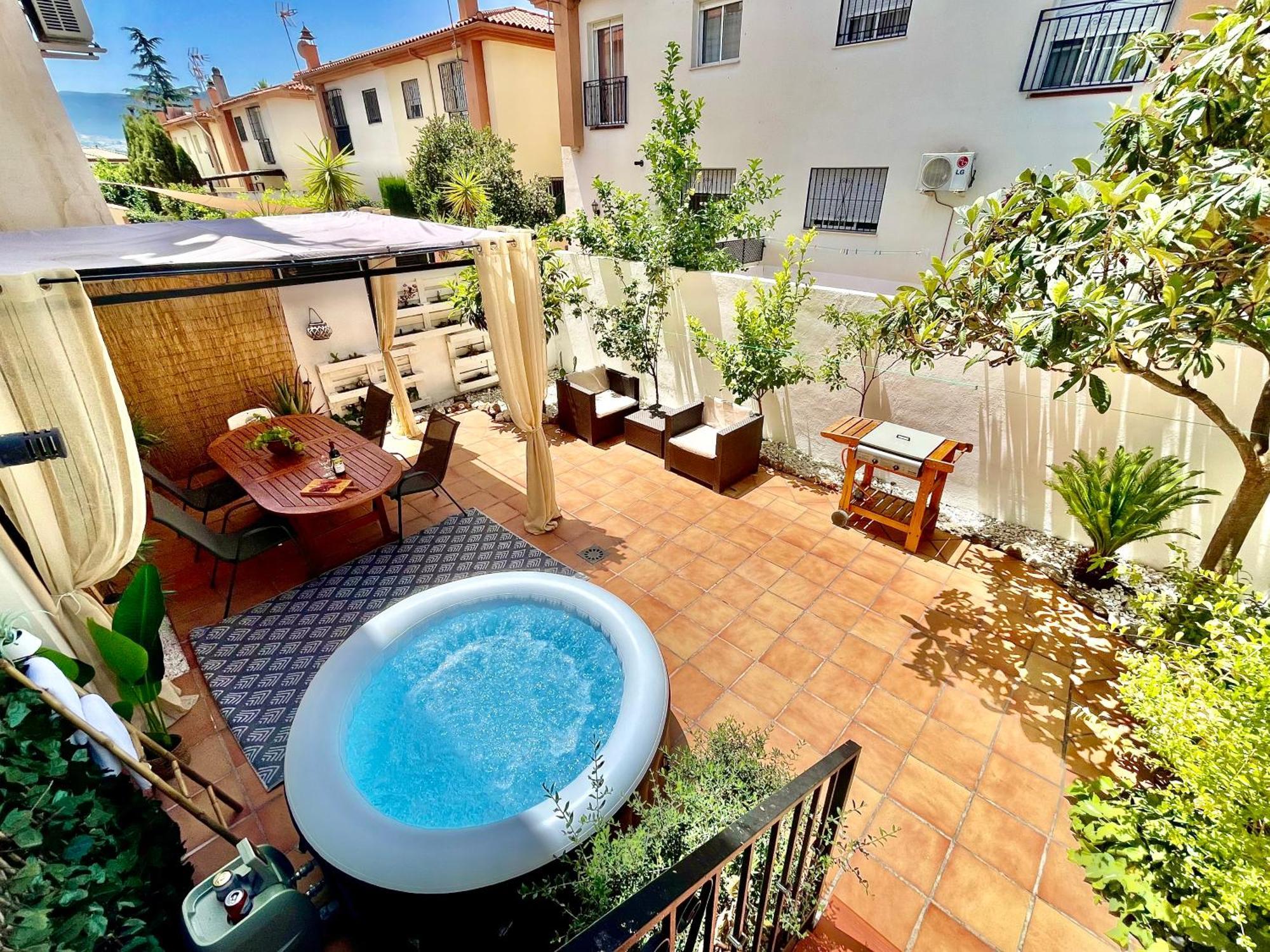 Lomalinda Holiday home *
