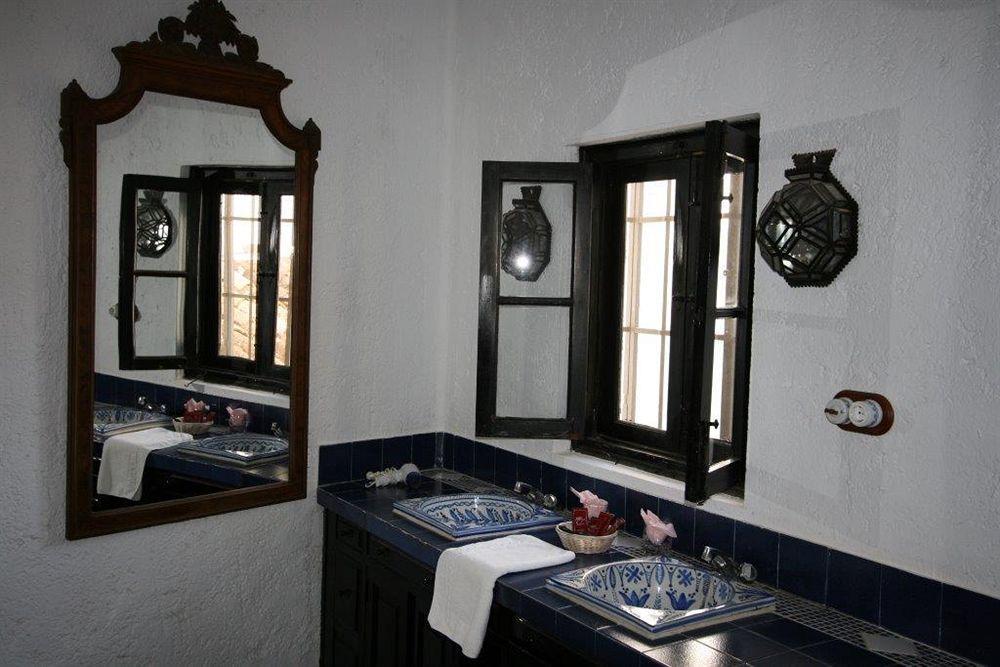 Hotel Jardin De La Muralla 3*