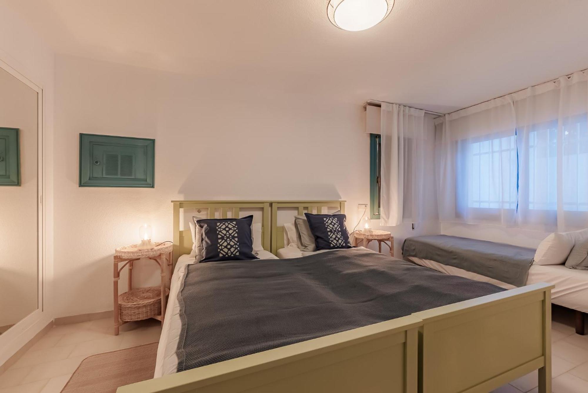 Calmamar Cabopino Beachfront In Villa Marbella