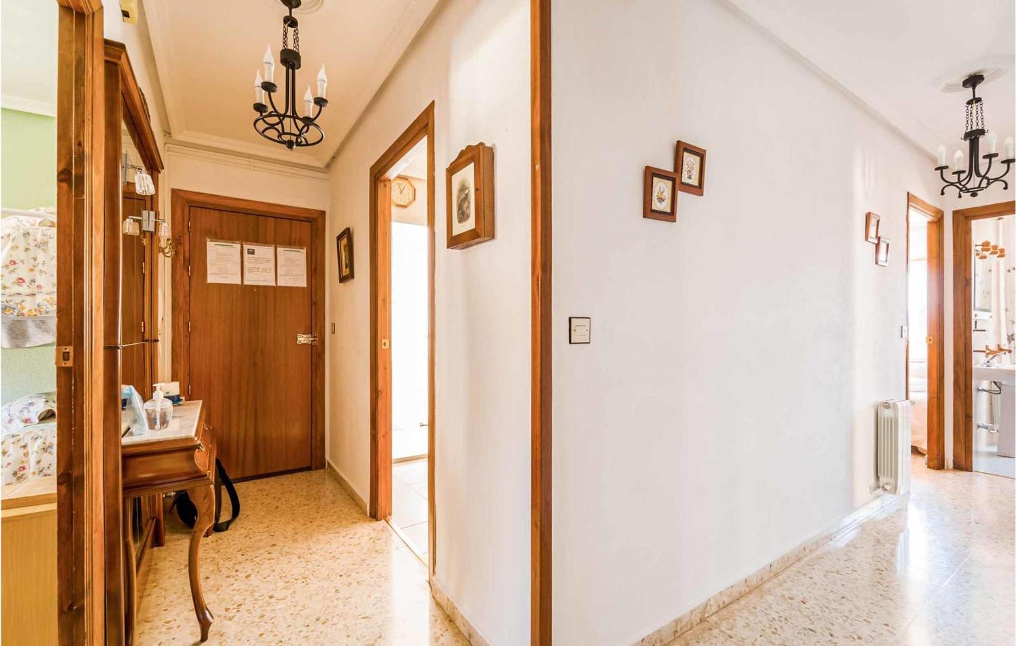 Apartment 3 Bedroom Cozy In