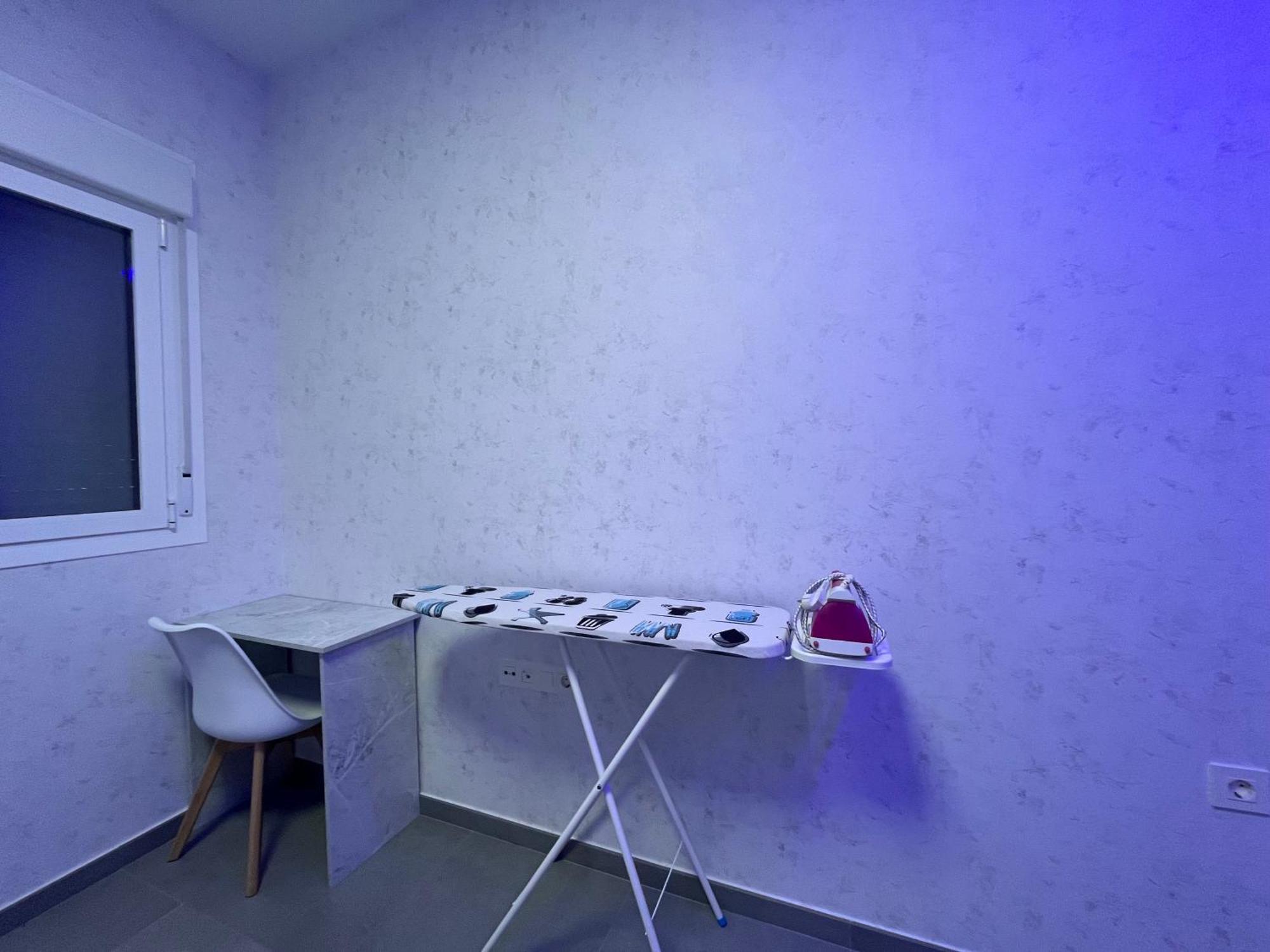 Apartamento Lujo En El Centro Con Parking Privado 1 Adra