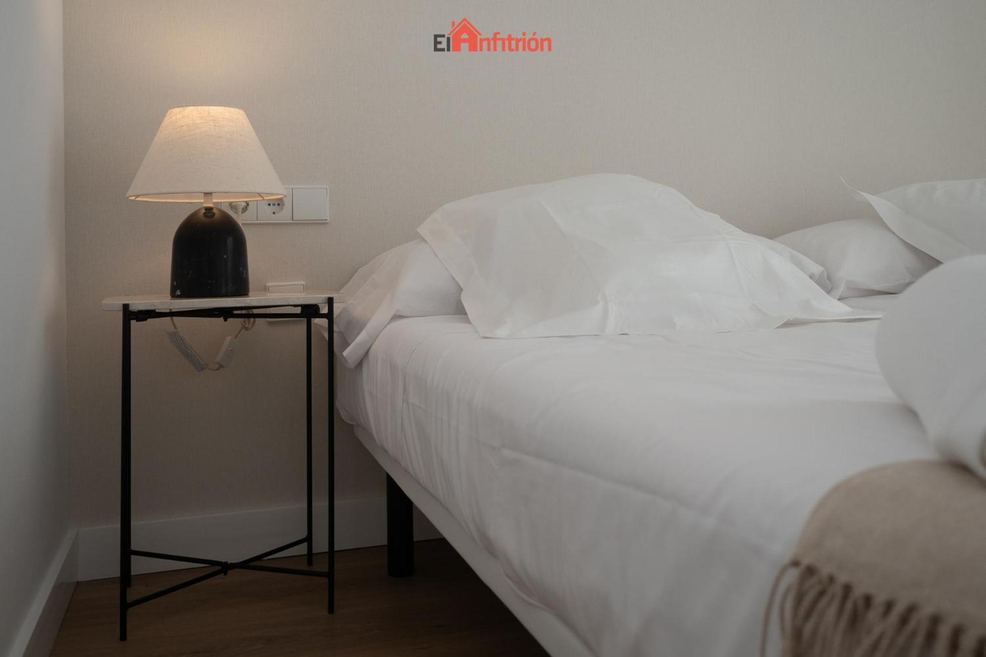 El Anfitrion - Mirador En Casco Antiguo Con Parking Apartamento *