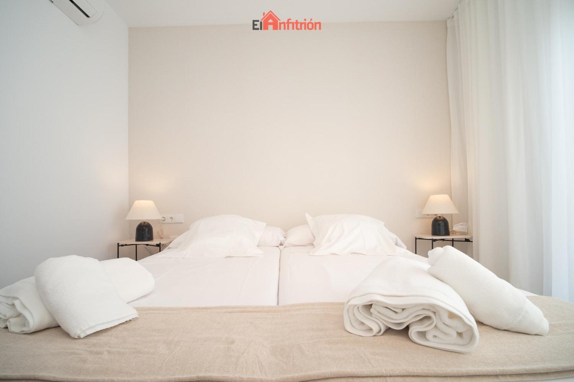 Apartamento El Anfitrion - Mirador En Casco Antiguo Con Parking *