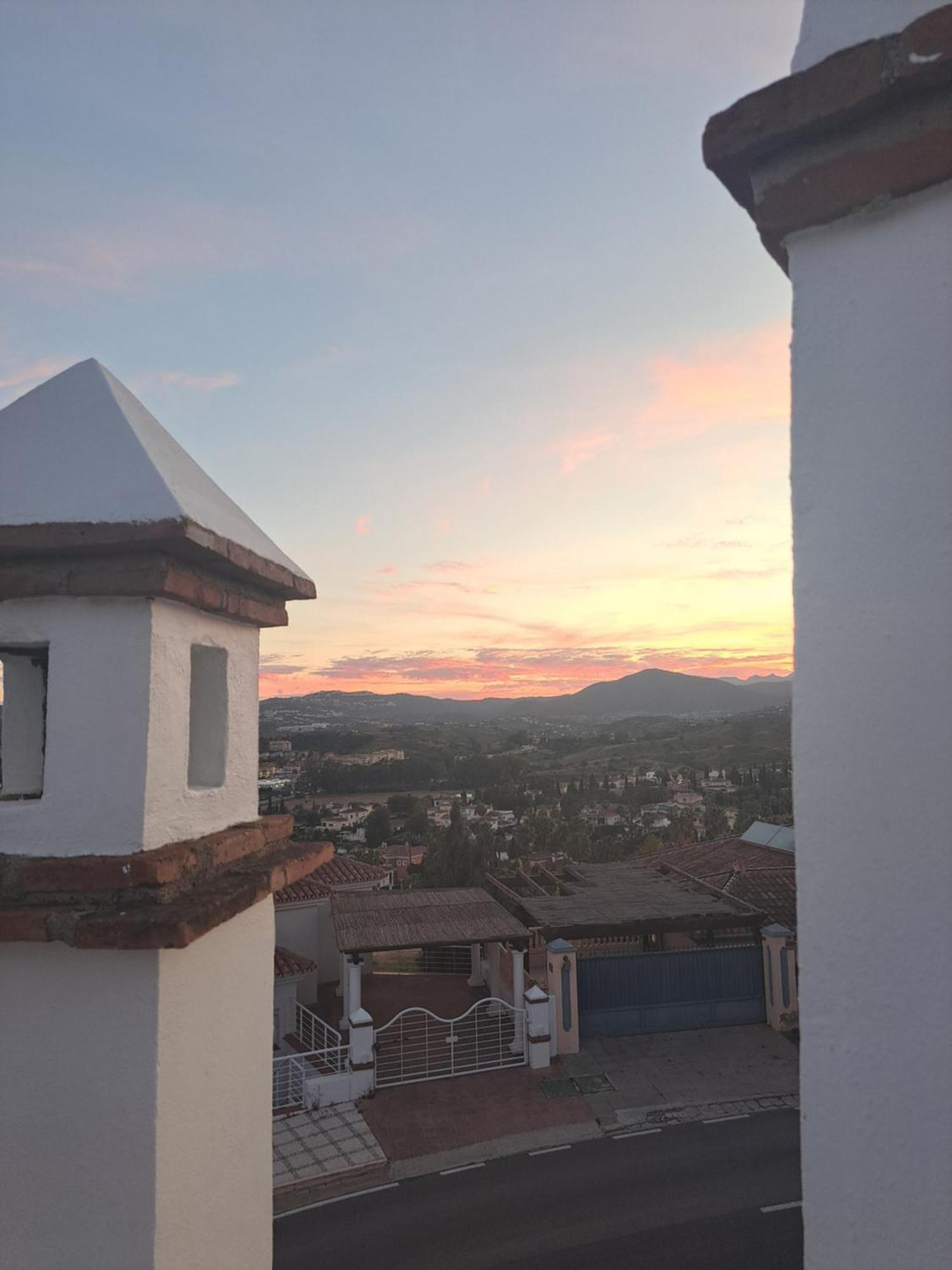 Andalusialaistyyppinen, 3 Makuuhuoneen Asunto Casa Zarina, Puebla Aida, Mijas