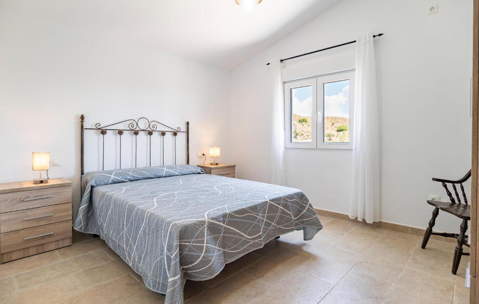 Cozy In With Kitchenette