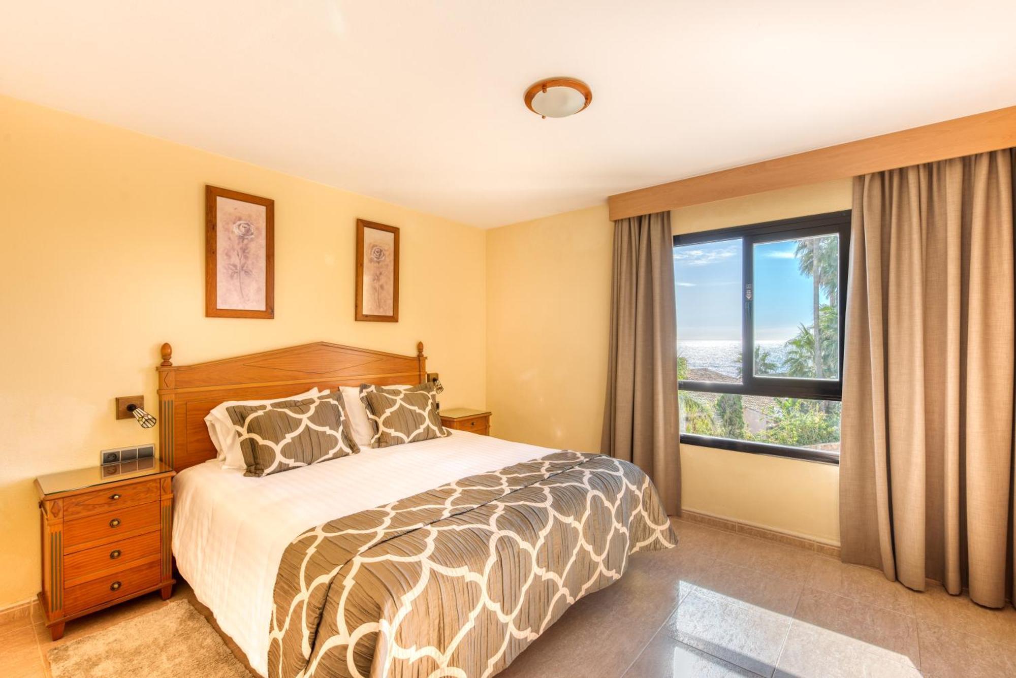Apartment Macdonald Dona Lola