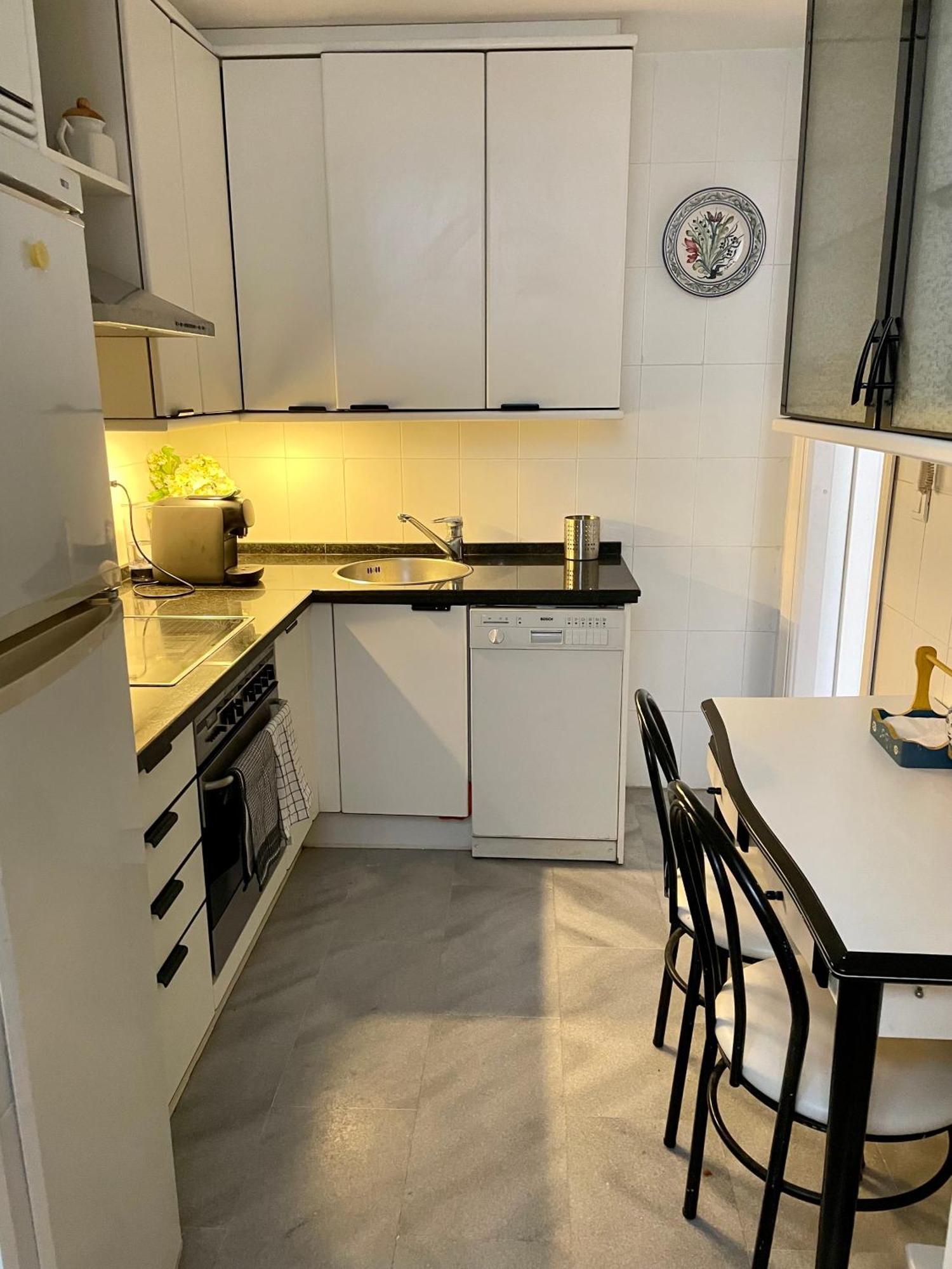 Apartamento Playa Rocio Calm Beachfront Apartment- 2bdr Marbella