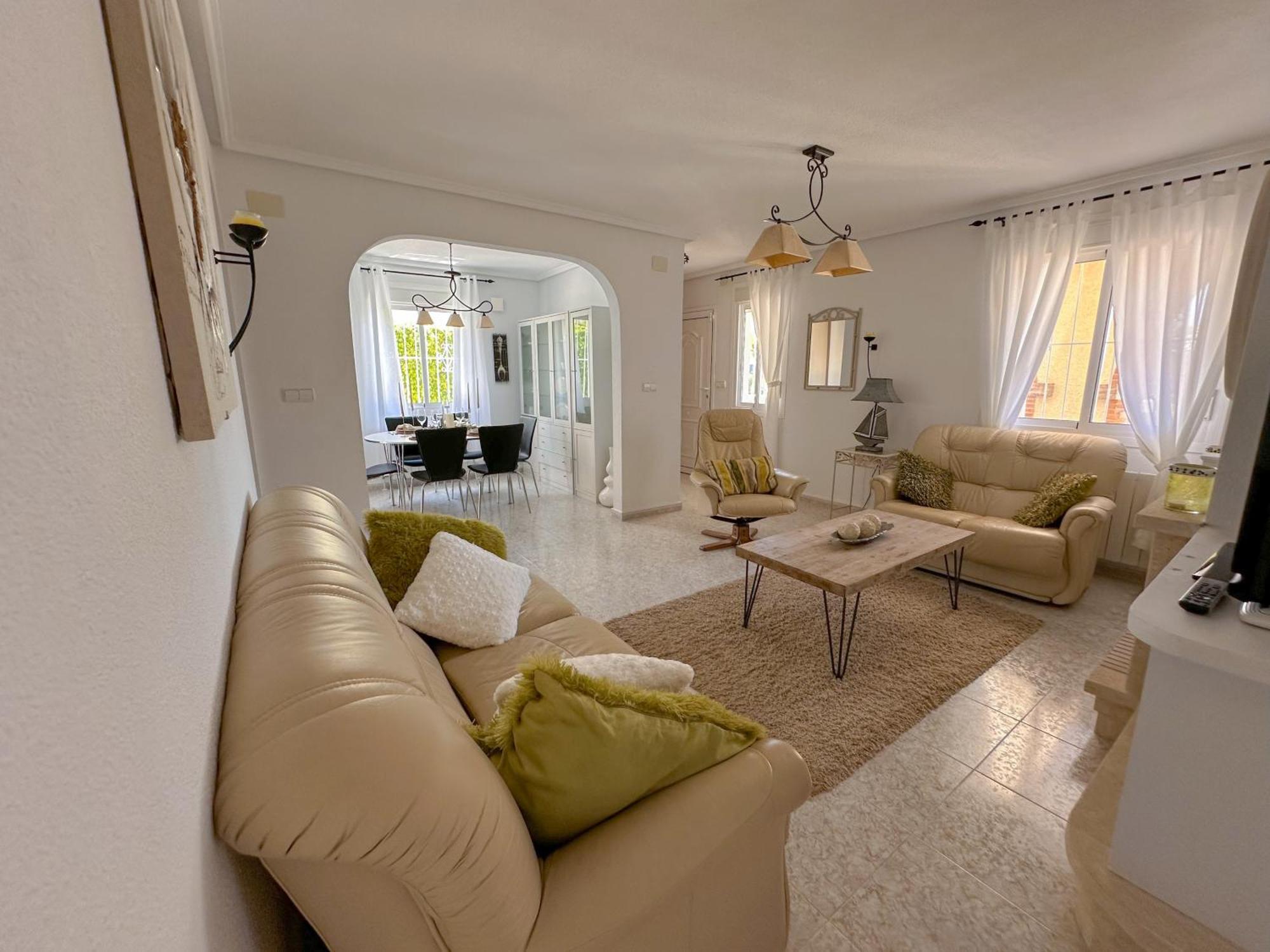 Con Piscina Privada * Gran Alacant