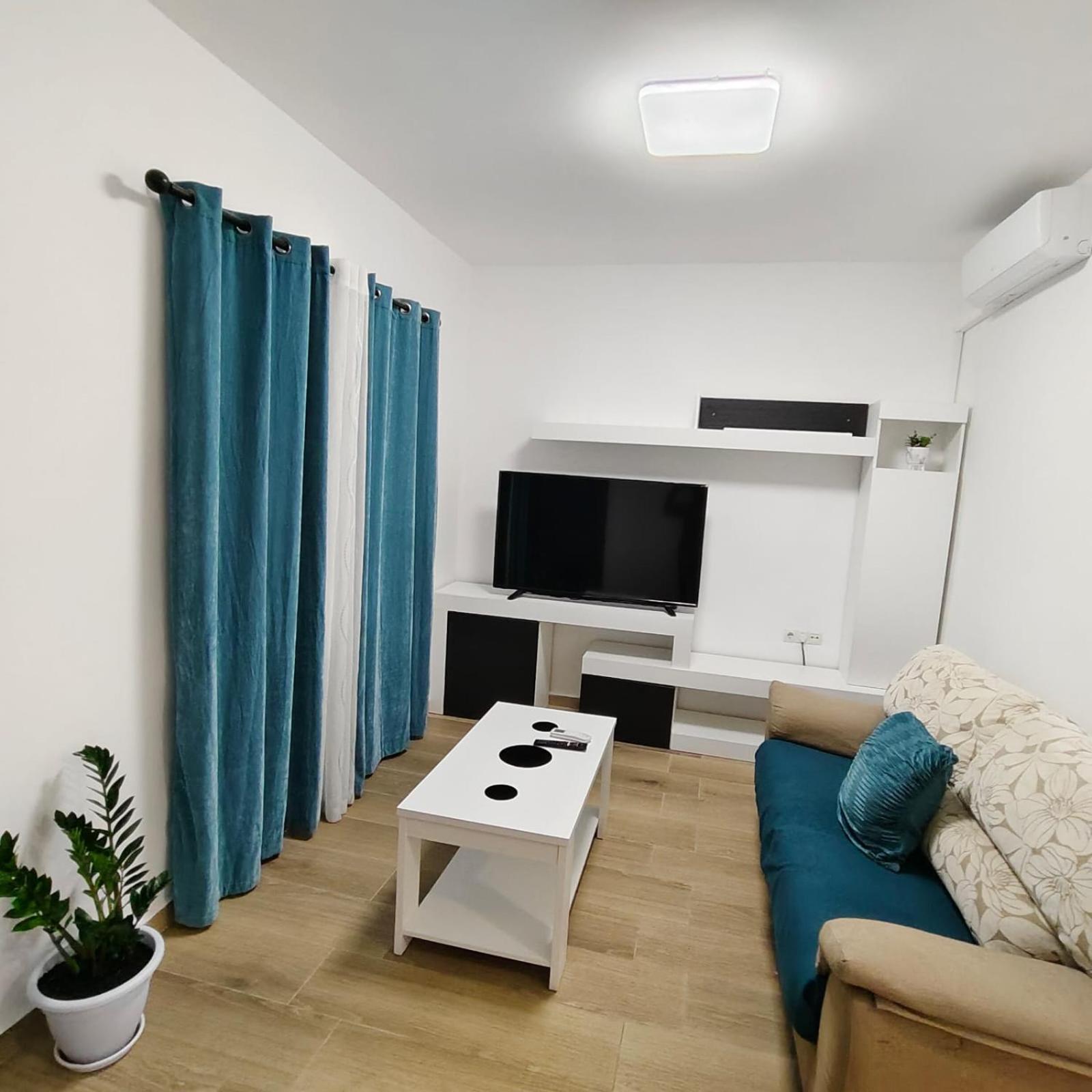 Acogedora En Zona Tranquila Almería