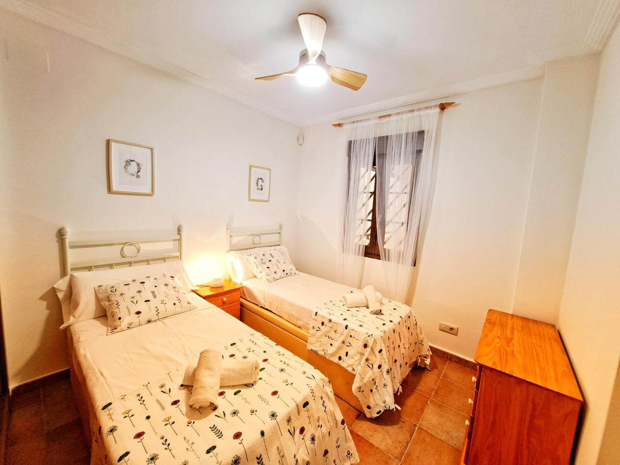 Pelícanos, Playa Apartamento