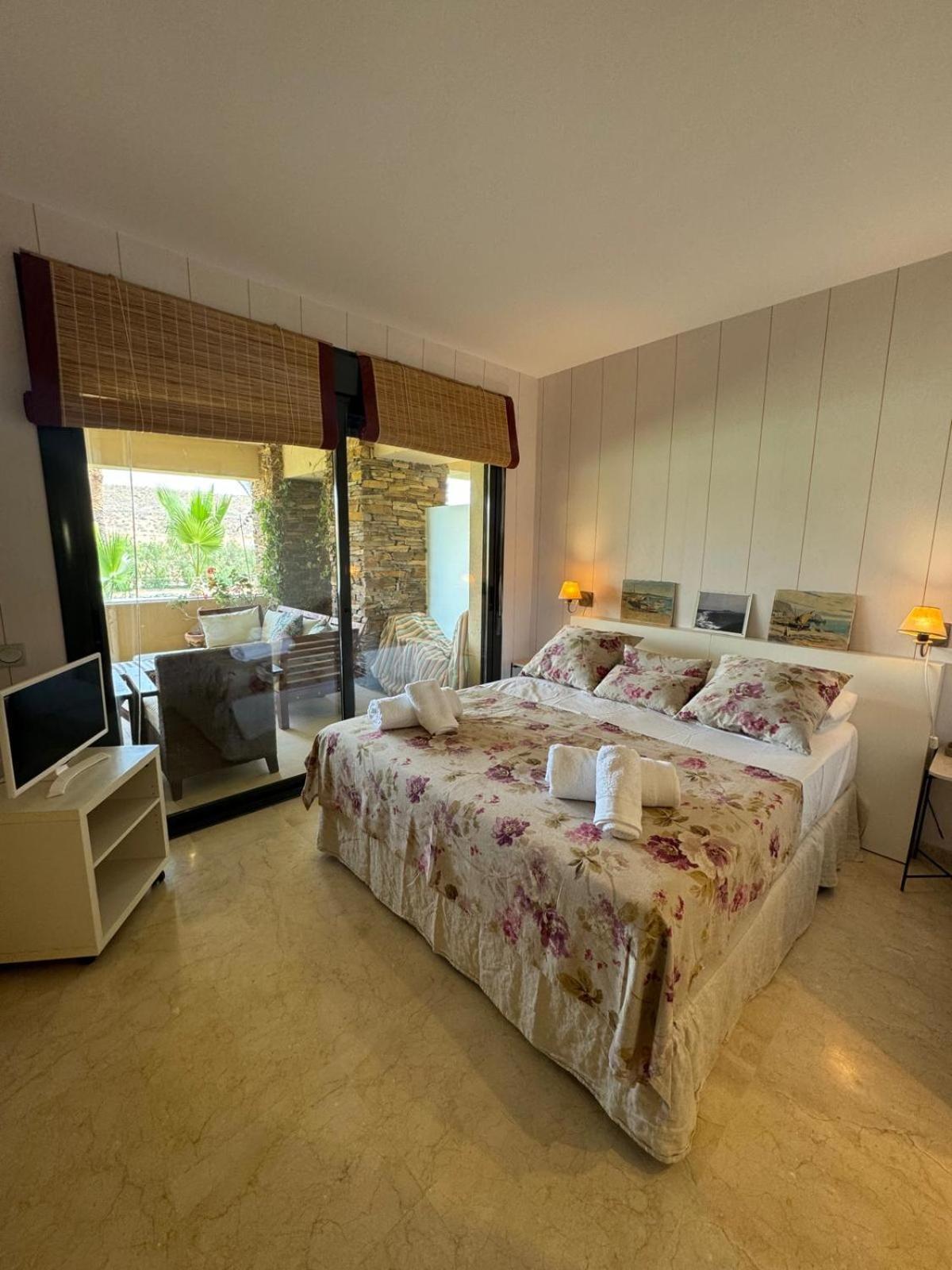 Apartamento De Lujo En Valle Del Este Golf Y Terraza Con Vistas Al Lago, Agv2 Apartamento *