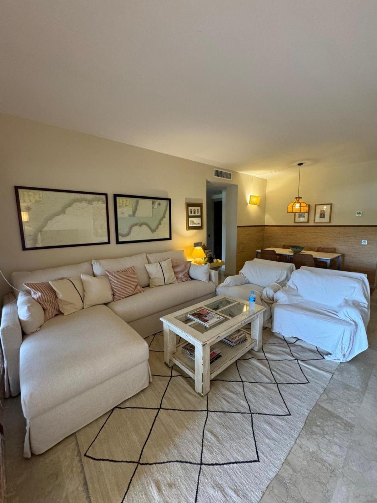 Apartamento Apartamento De Lujo En Valle Del Este Golf Y Terraza Con Vistas Al Lago, Agv2 Vera