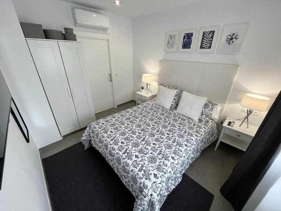 Xx D Morales & Arnal Apartamento *