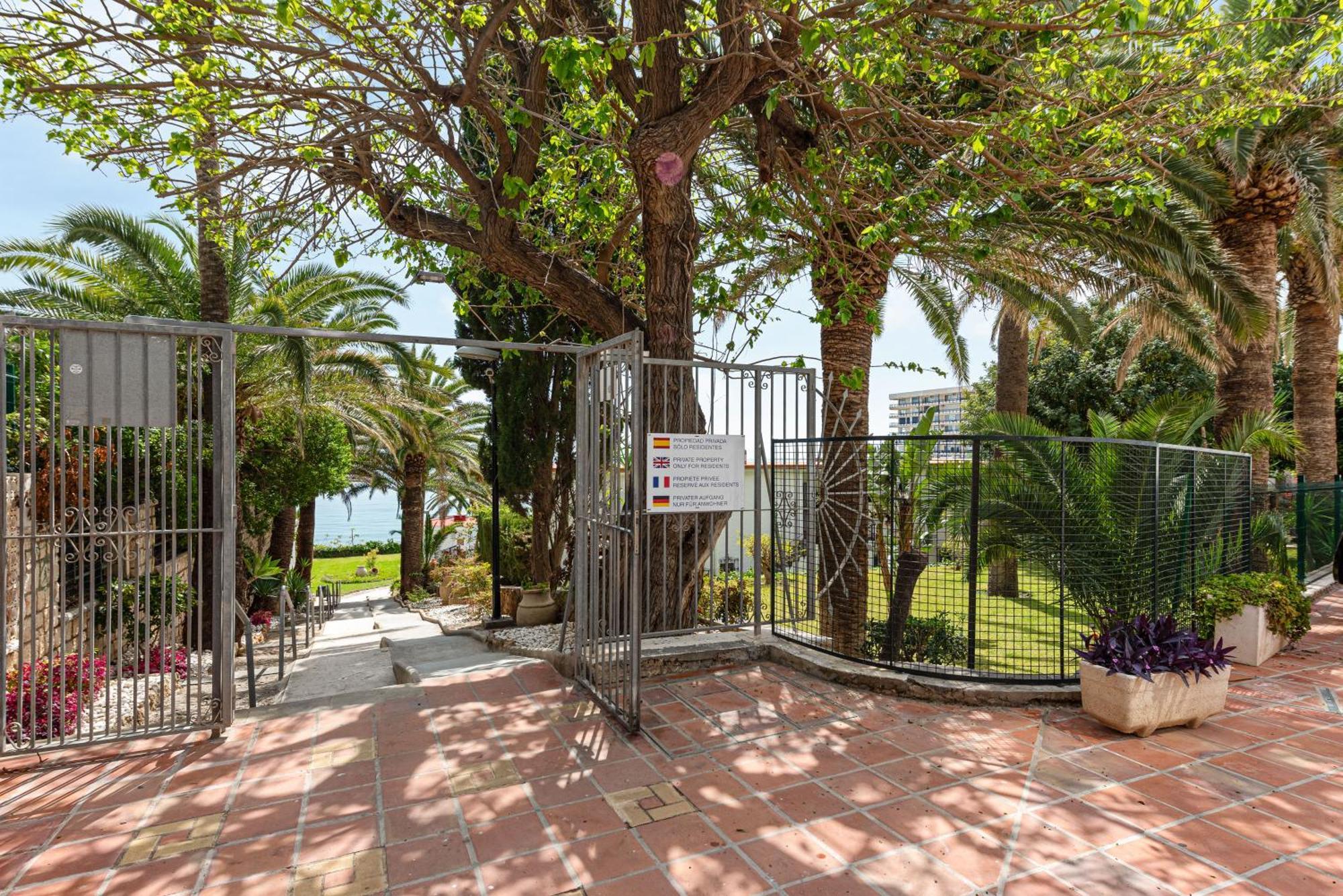 Apartamento Roca Private Swimming Pool Parking *