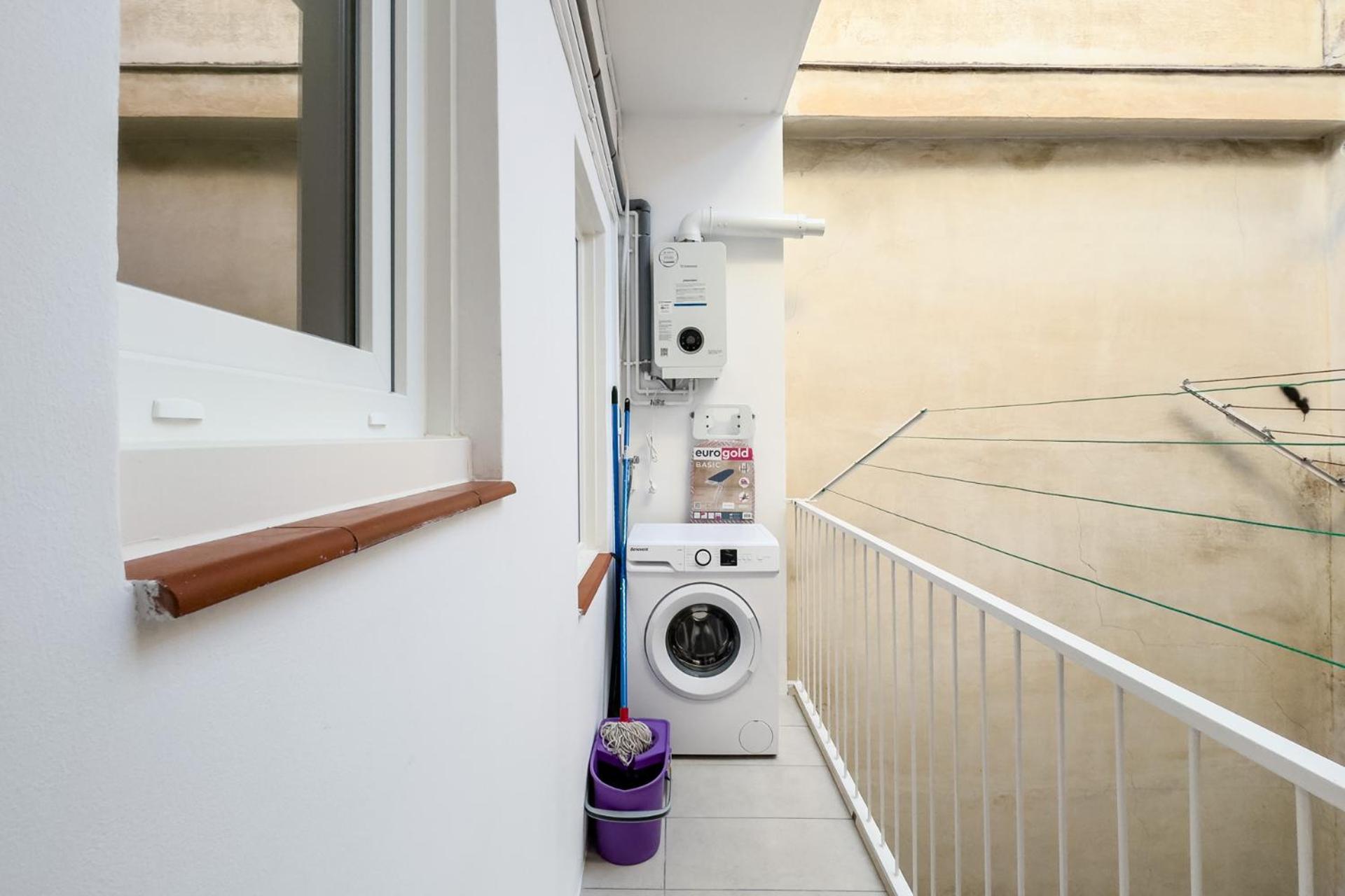 Novus Homes Barcelona Collblanc Apartment *