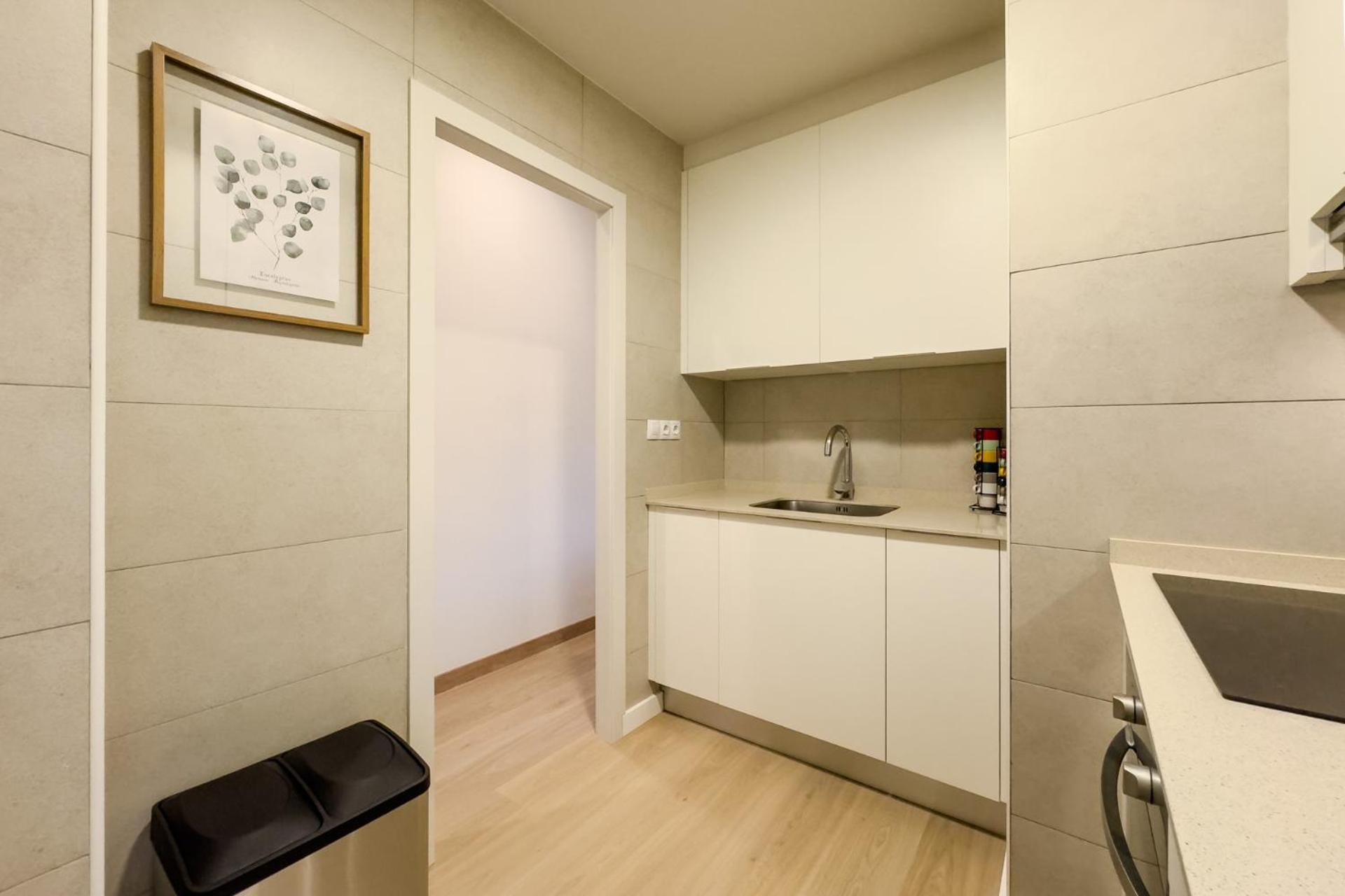 Novus Homes Barcelona Collblanc Apartment