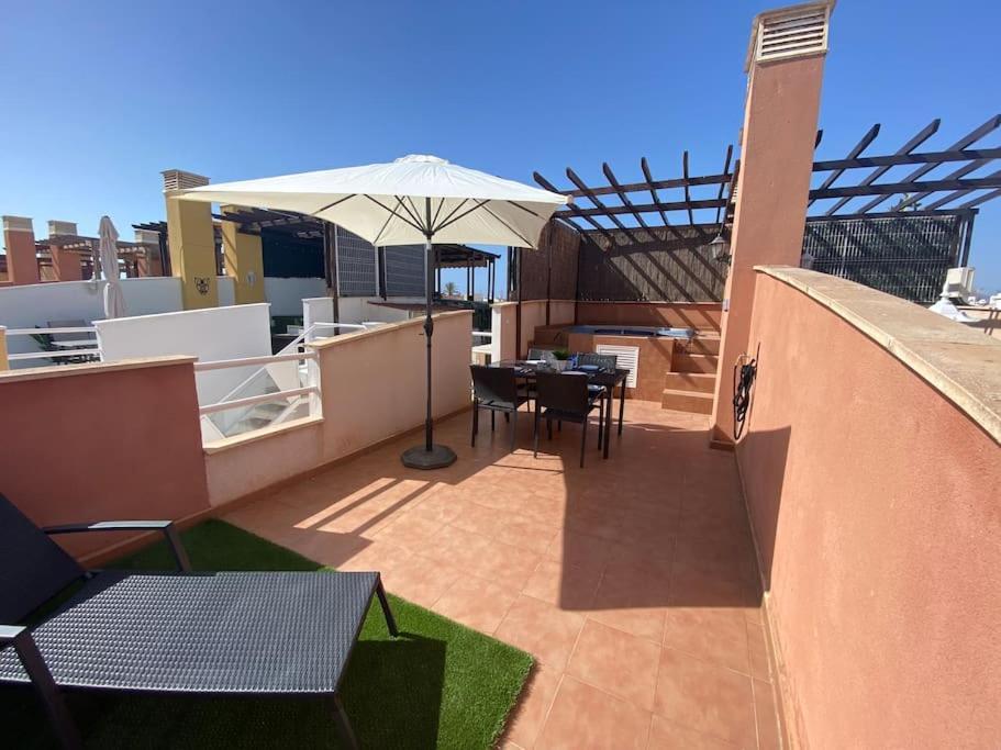 Luxury In With Terrace And Pool Apartamento *