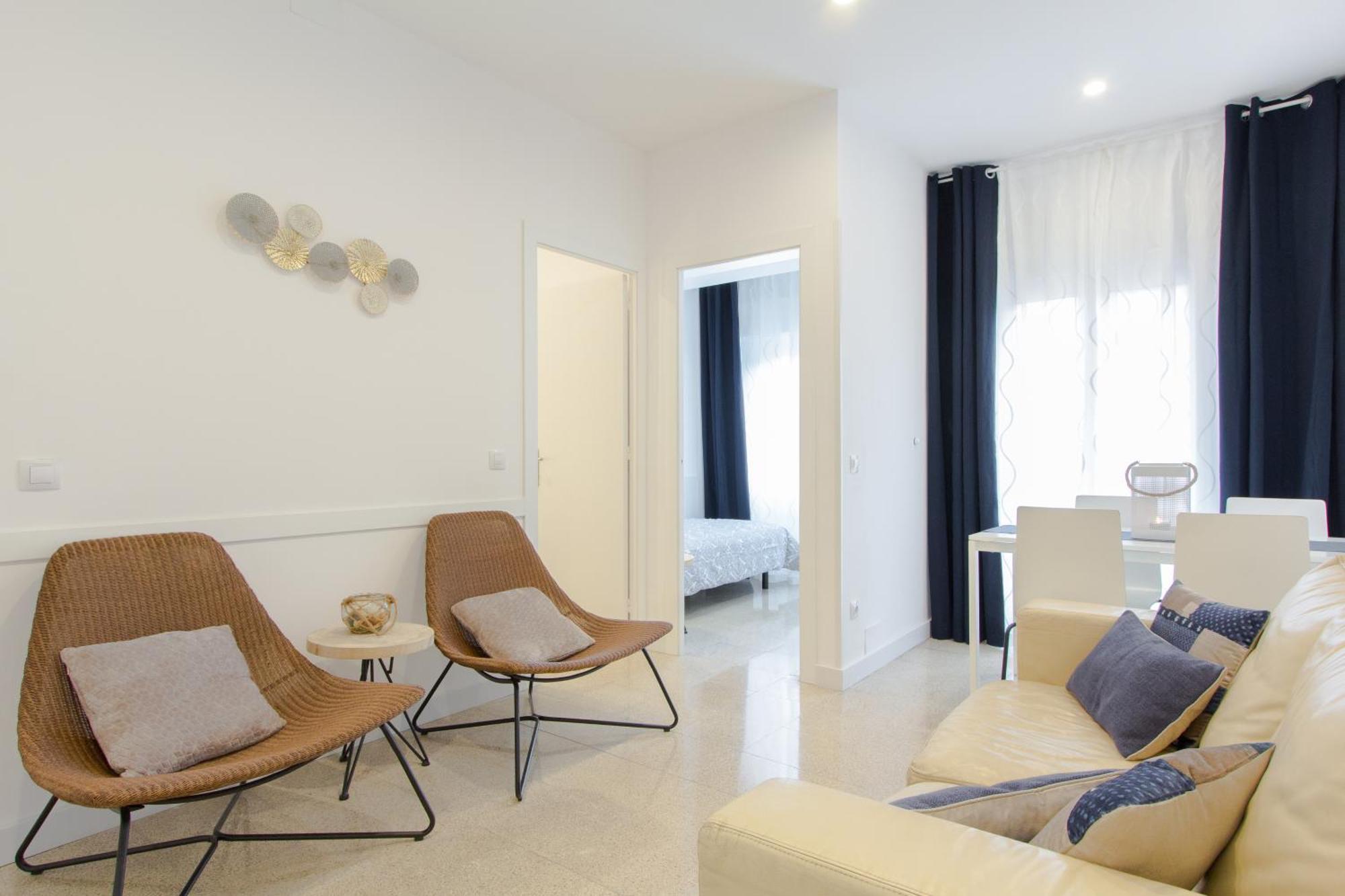 Novus Homes Barcelona Collblanc Apartment *