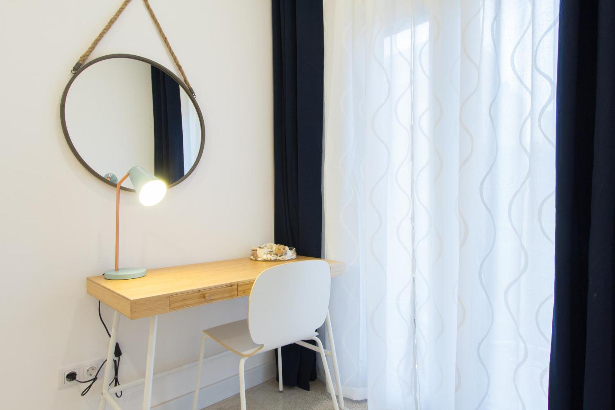 Novus Homes Barcelona Collblanc Apartment