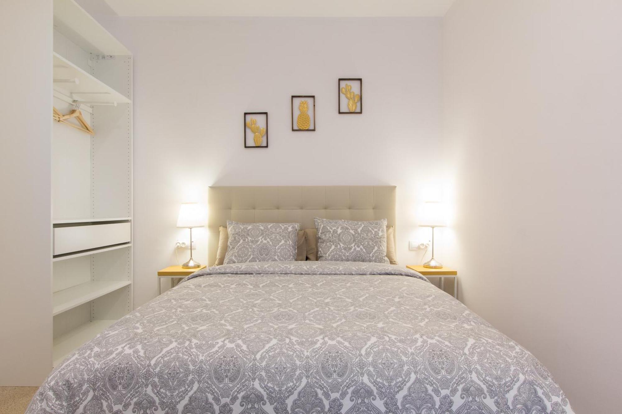 Novus Homes Barcelona Collblanc * L'Hospitalet de Llobregat