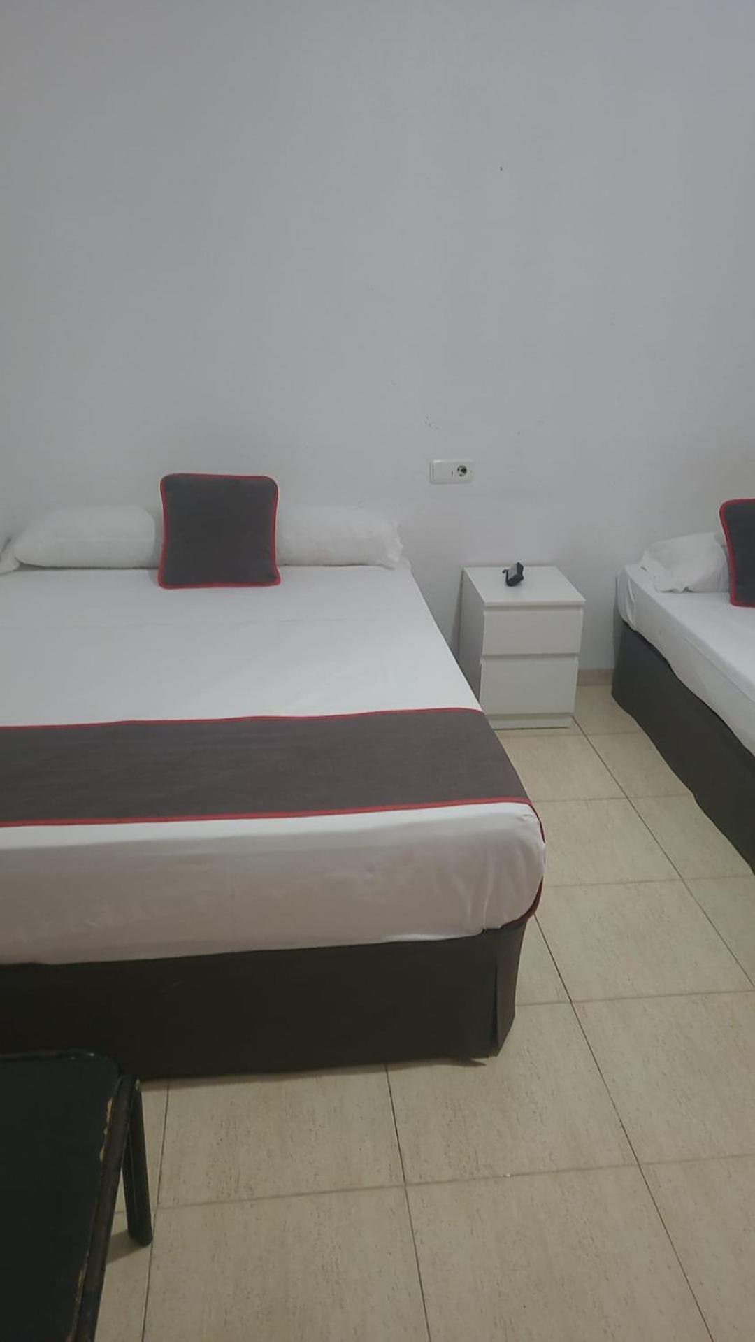 Ayuntamiento Hostal