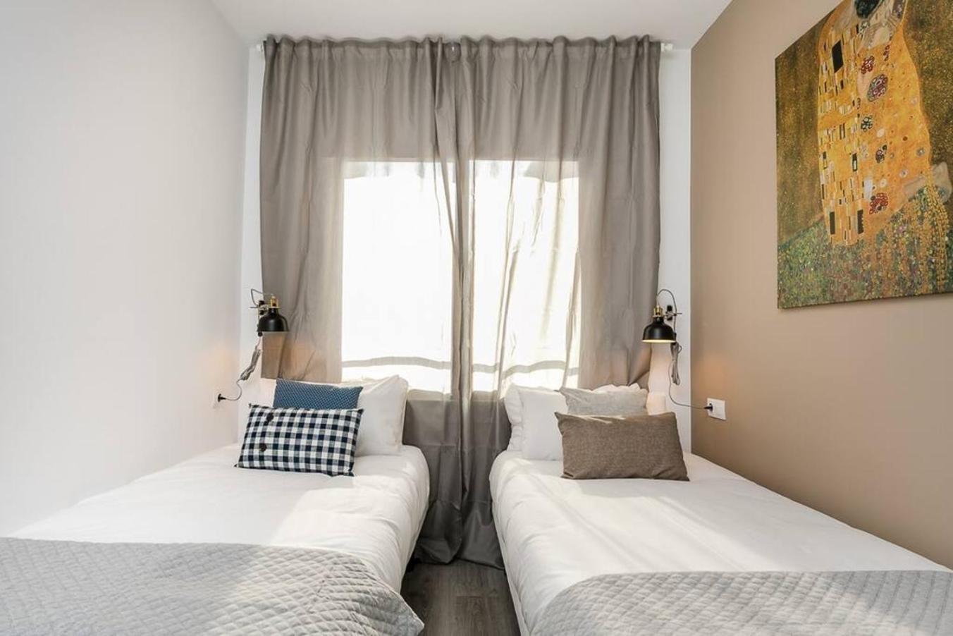 Magical Design With Terrace Apartment