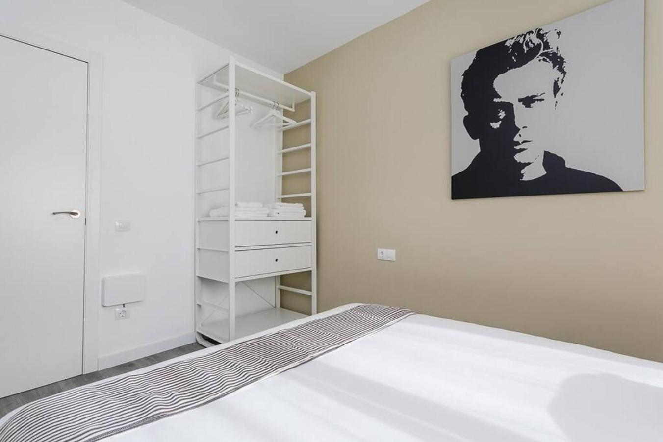 Apartment Magical Design With Terrace L'Hospitalet de Llobregat