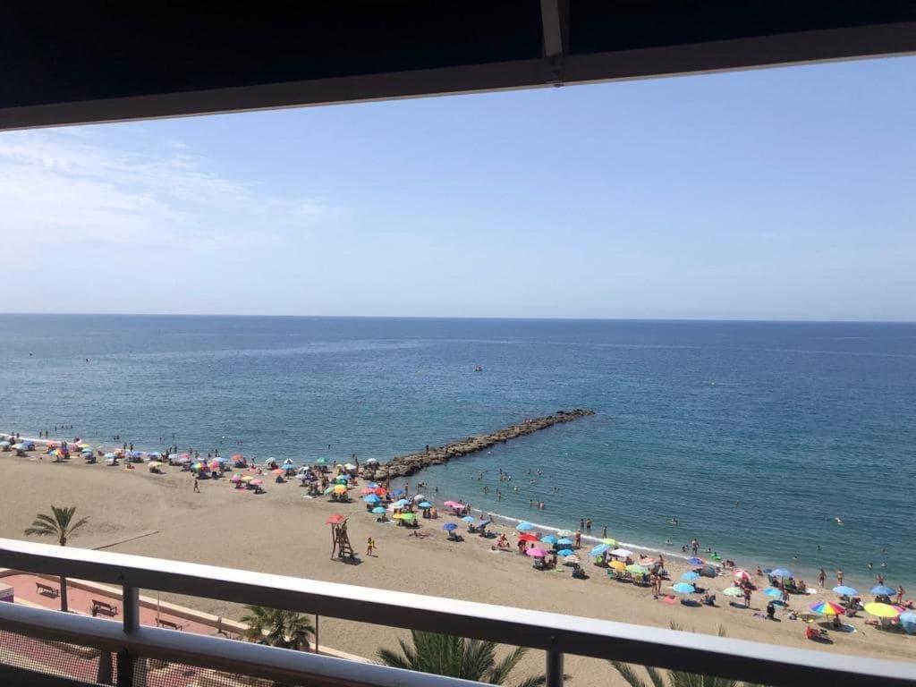 En Primera Linea De Playa Frontline Apartment