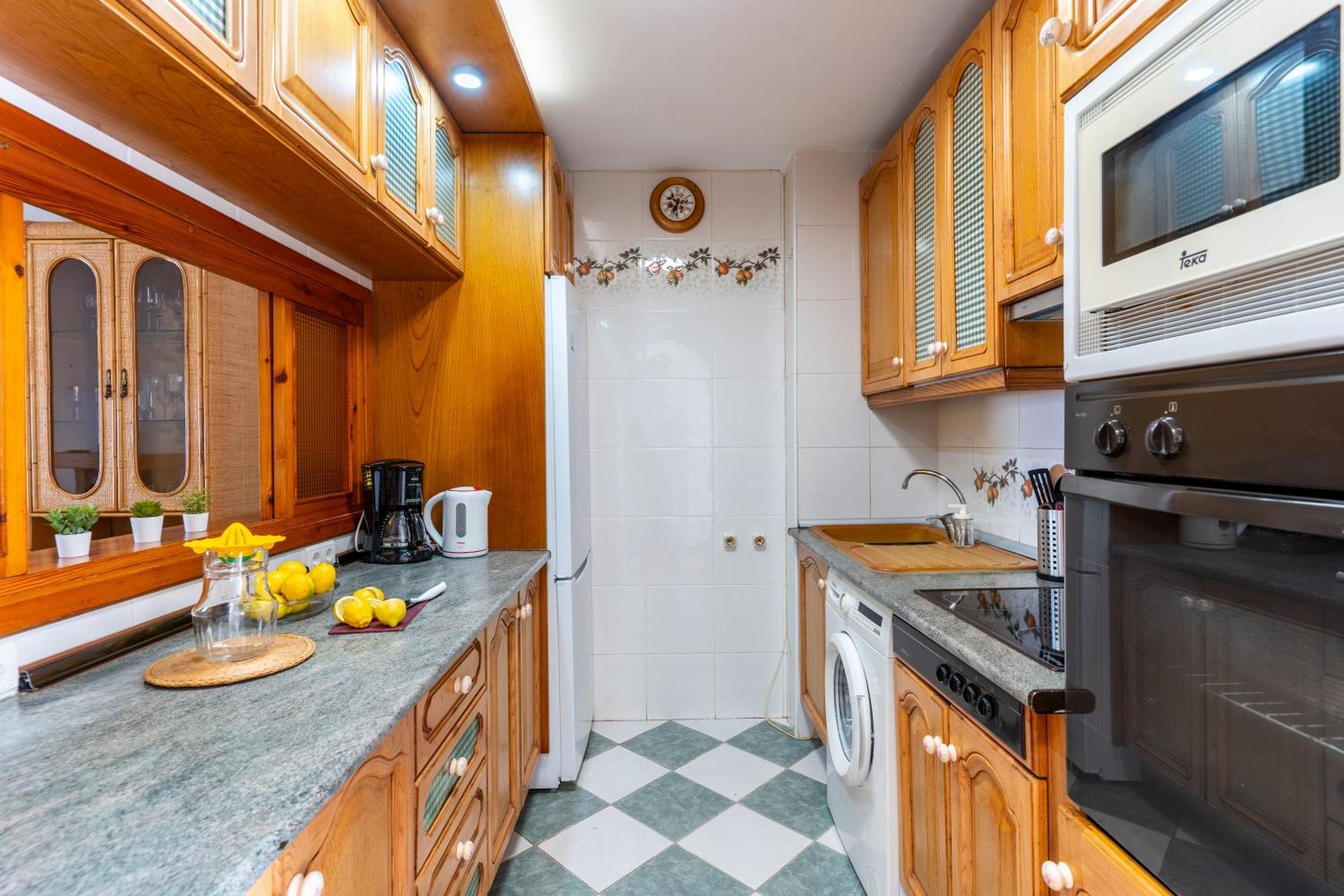 House R&r Apartment
