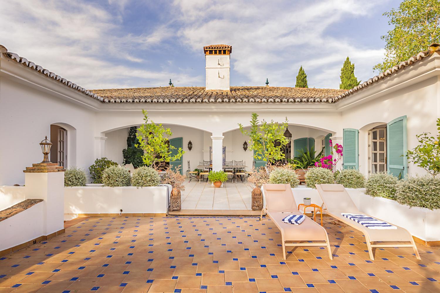 Ronda Oasis *