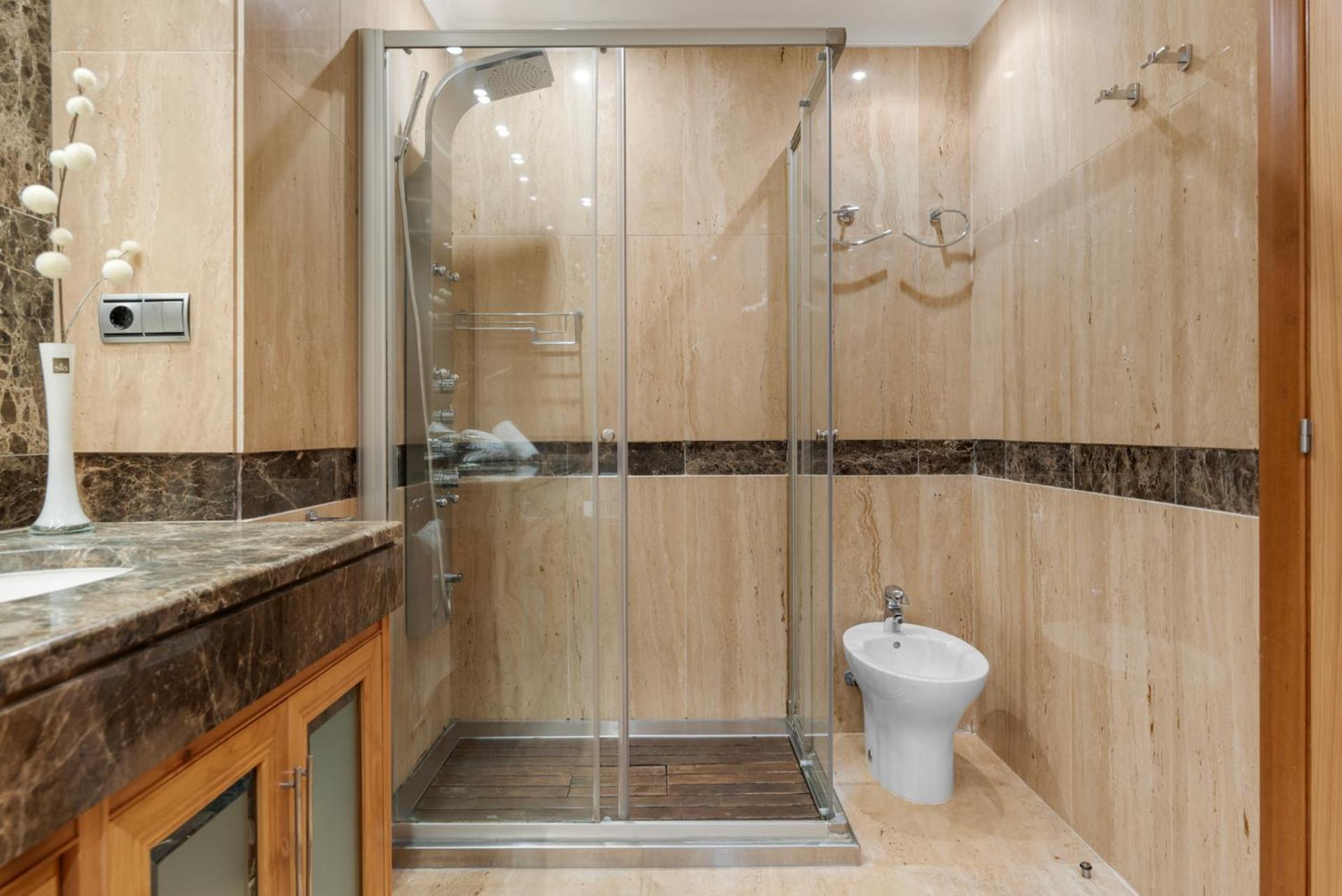 Magnifico En Complejo Exclusivo Con Piscina Cubierta - Gym - Sauna Marbella