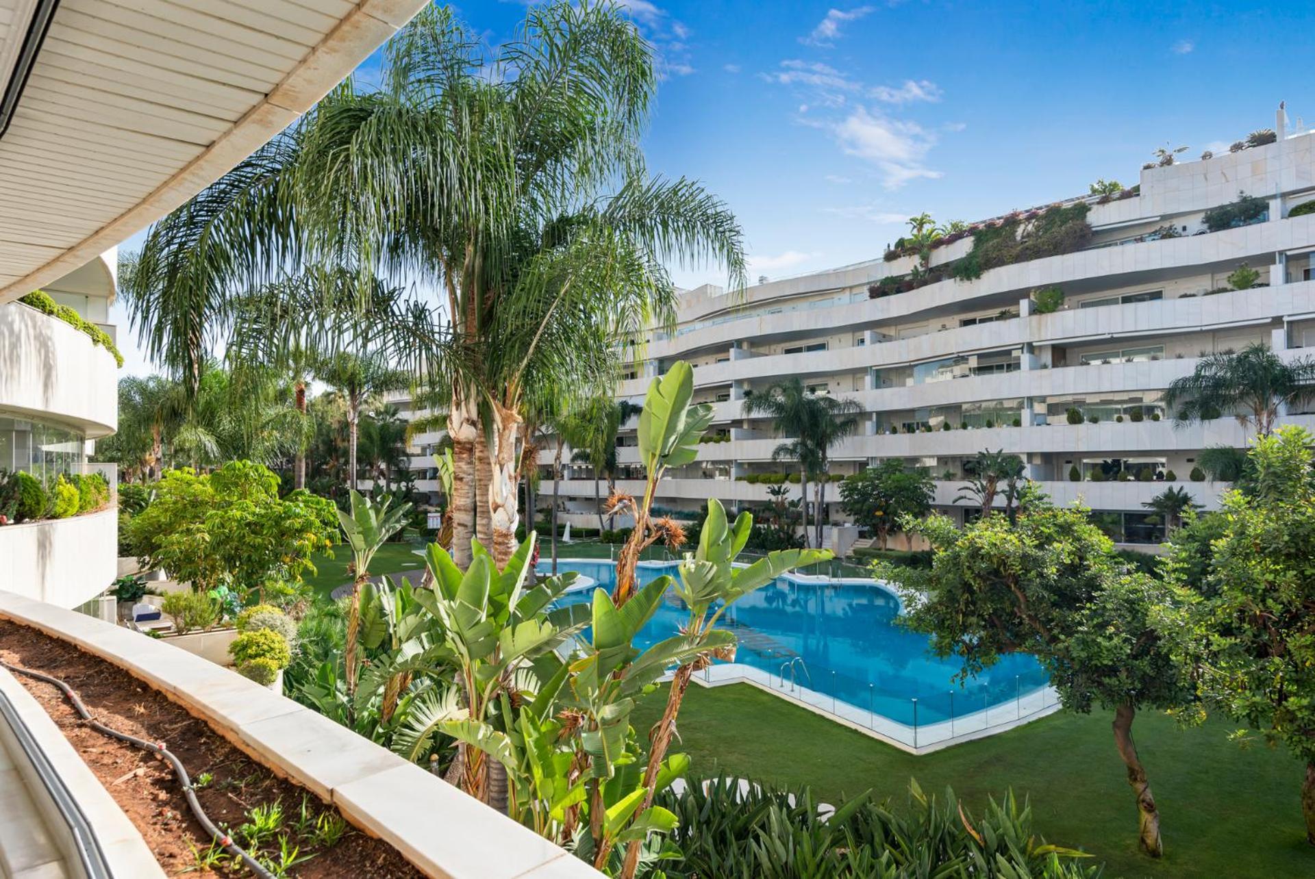 Magnifico En Complejo Exclusivo Con Piscina Cubierta - Gym - Sauna Apartment *