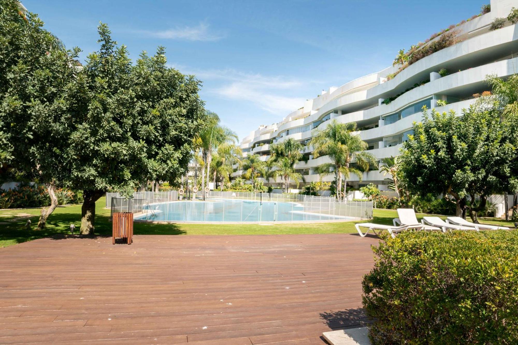 Magnifico En Complejo Exclusivo Con Piscina Cubierta - Gym - Sauna Marbella