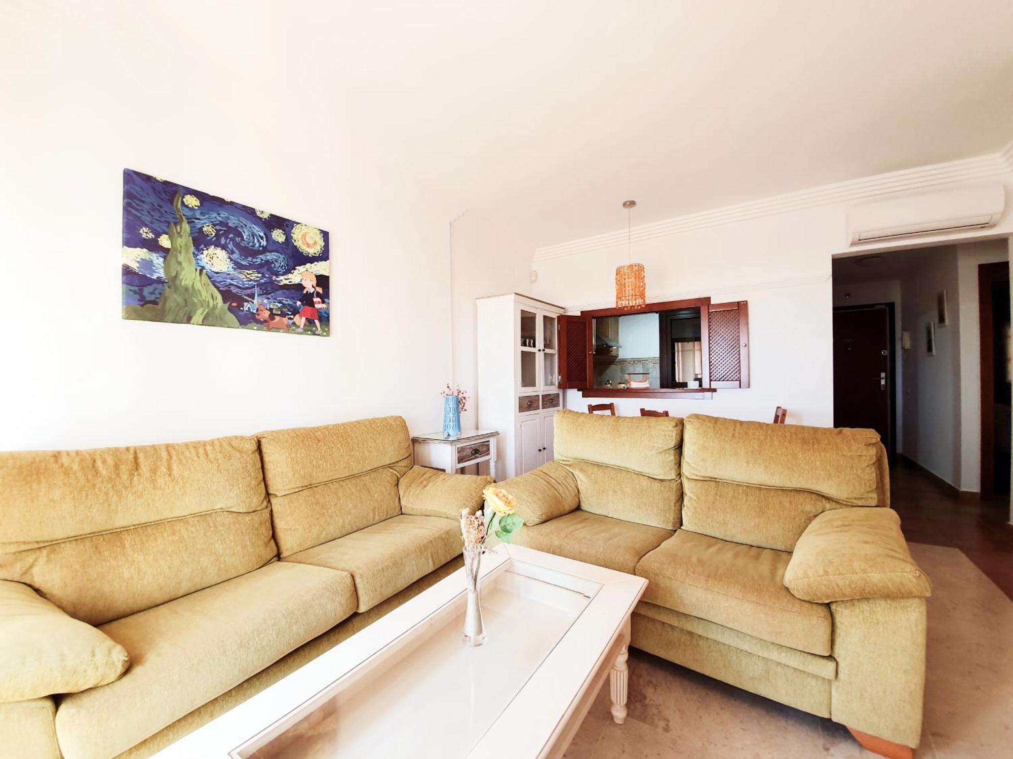 Pelícanos, Playa Apartamento