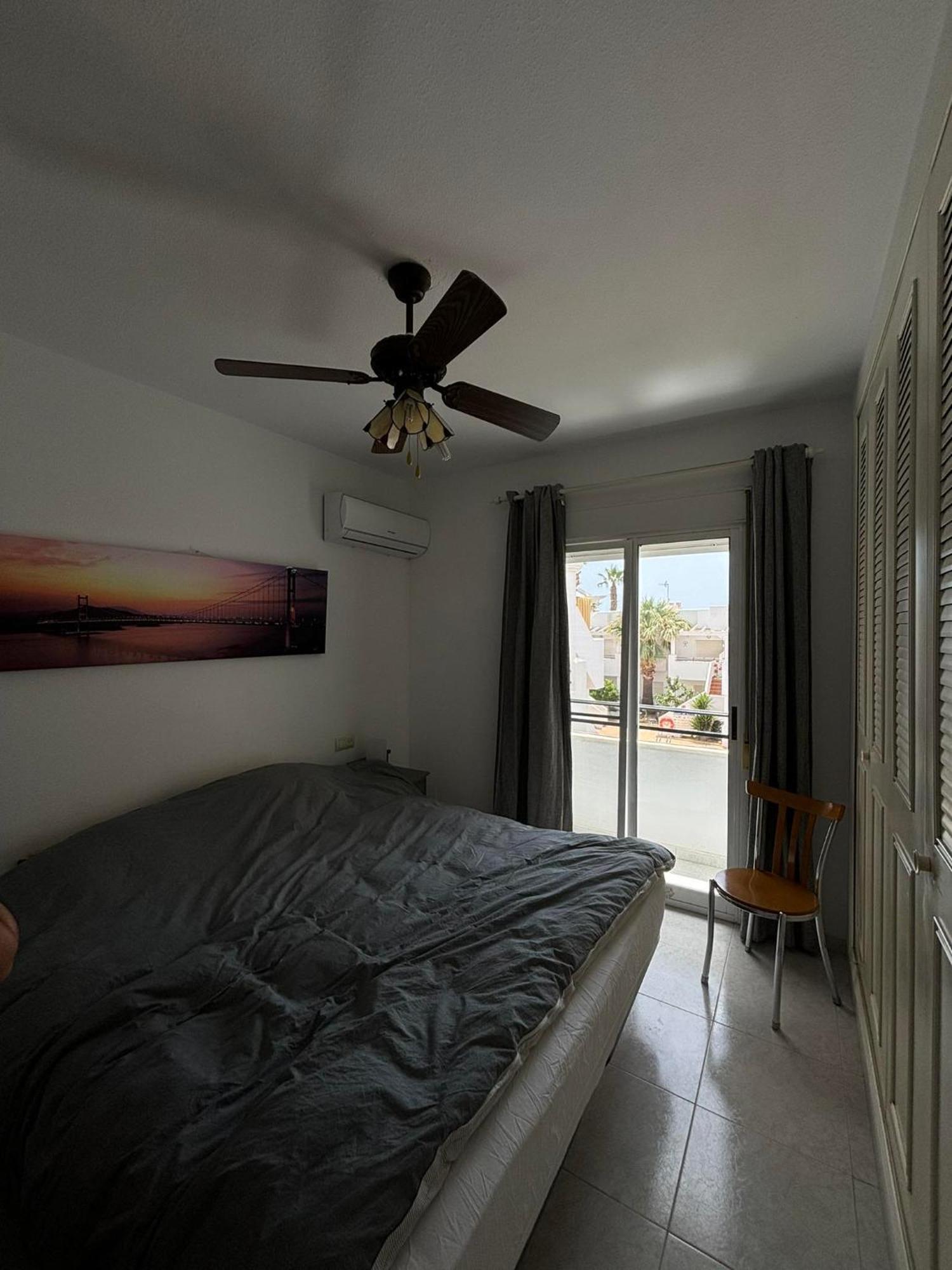 Apartamento Calle Pluton 77 *