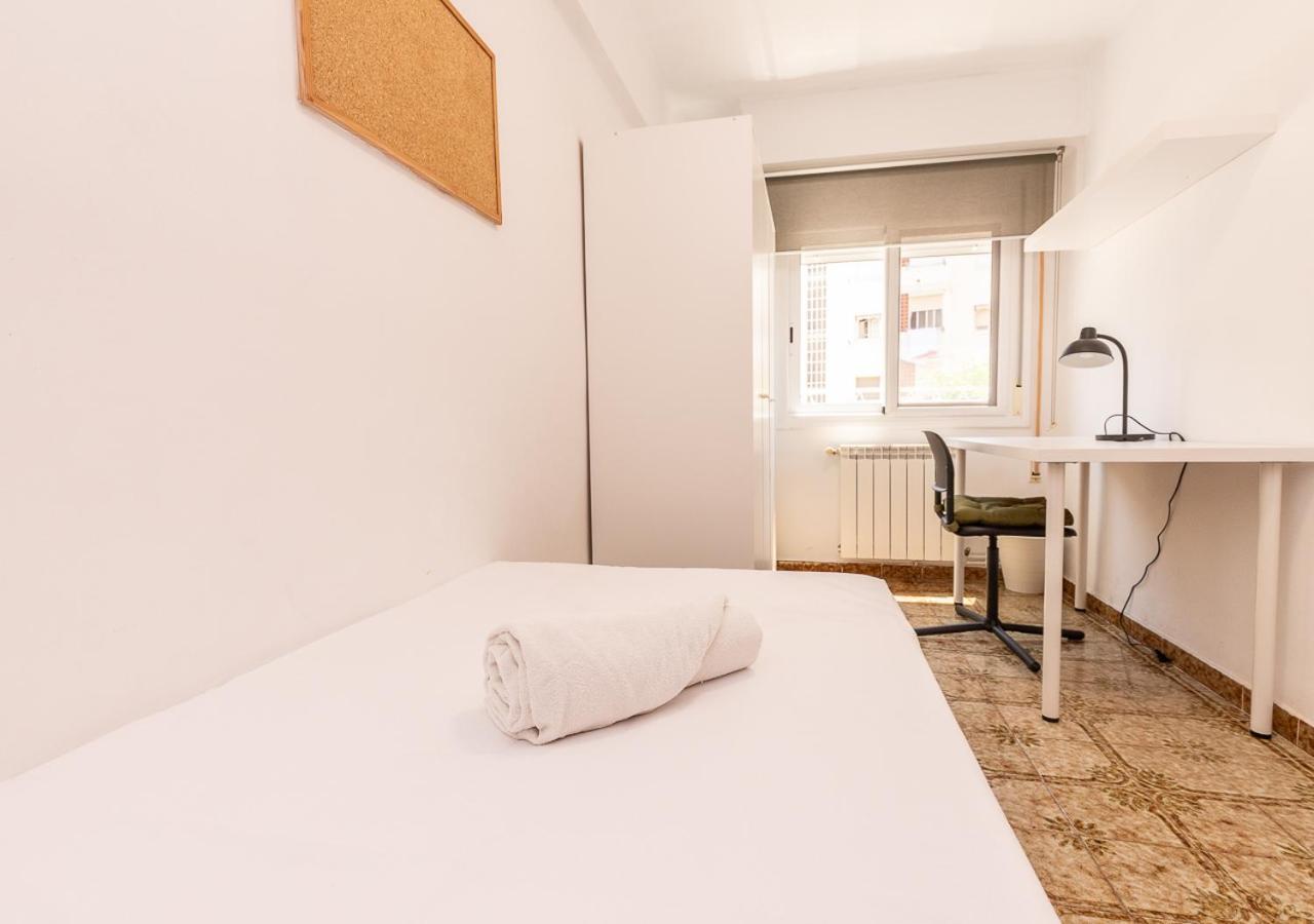 Apartment Espacioso Piso De 4 Cerca Del Mar *