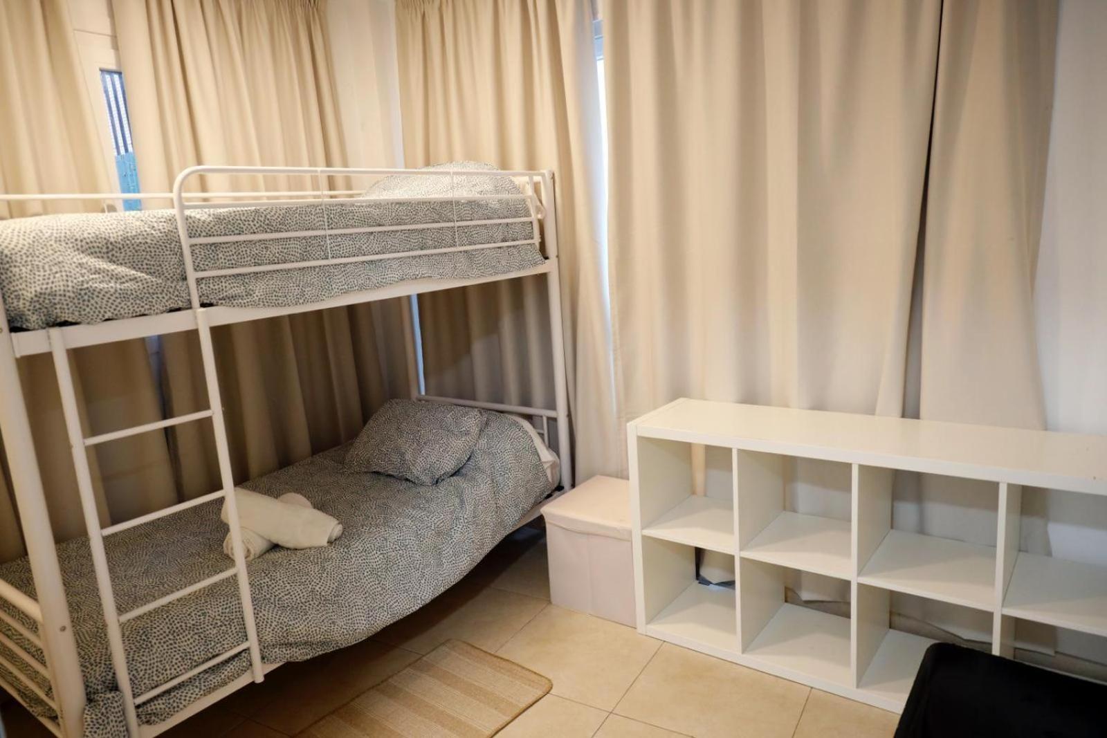 Apartamento Residencia Universitaria Alboran