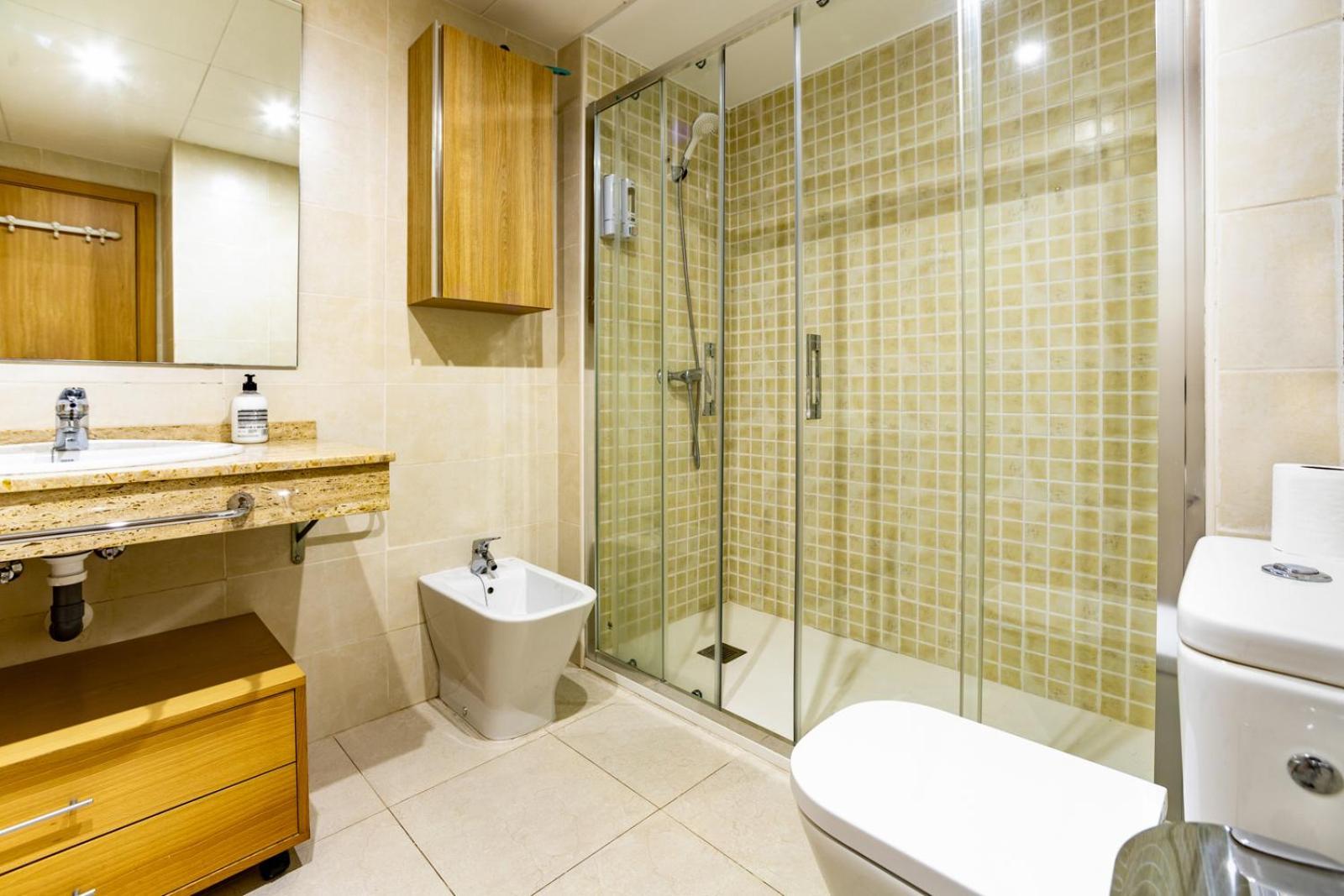 Luxury In With Terrace And Pool Vera