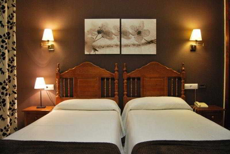 Sercotel Doña Carmela 3*