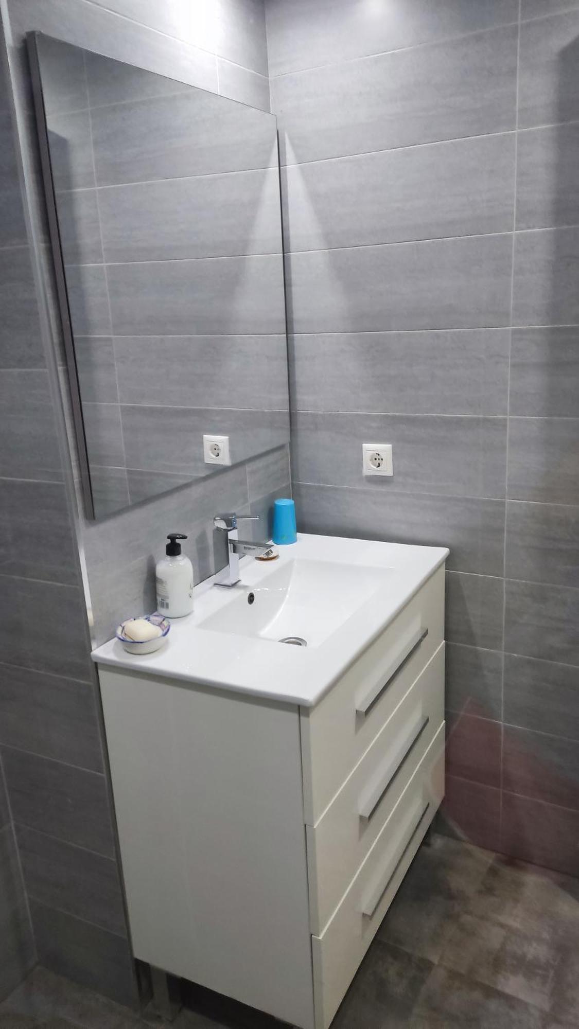 Homestay Doble Con Bano Privado En Casa Clara