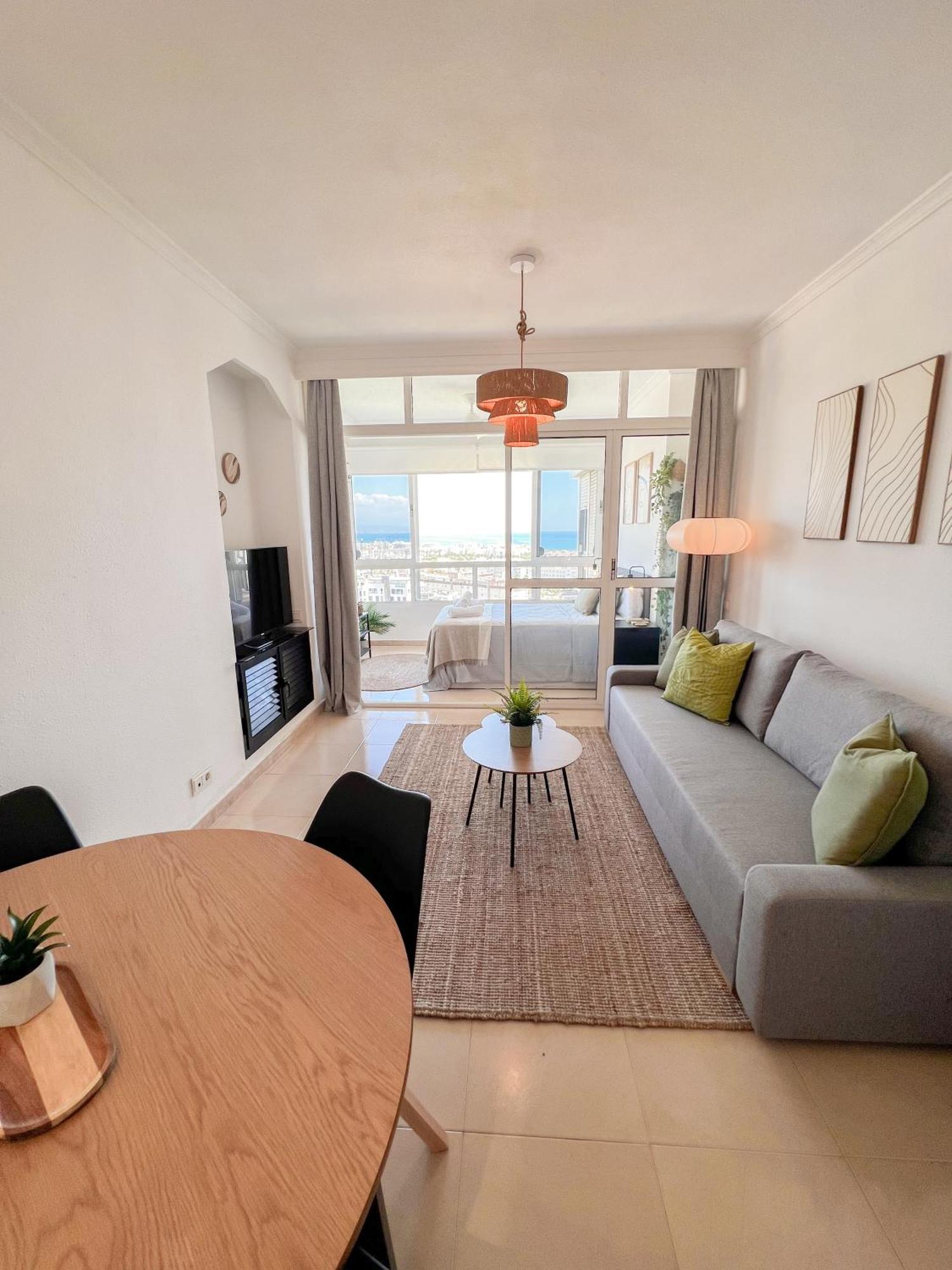 Cozy Flat With Sea Views La Torre