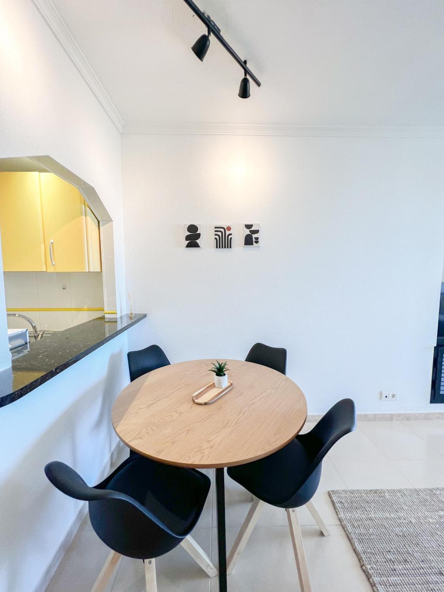 Cozy Flat With Sea Views La Torre *