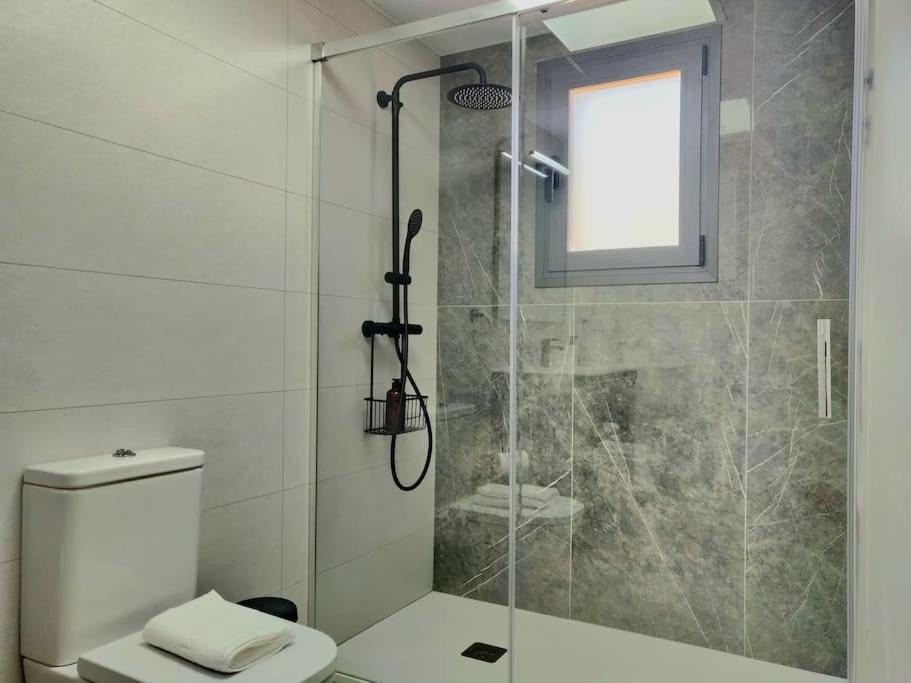Apartamento 1º Linea De Playa Con Piscina Panoramica & Parking