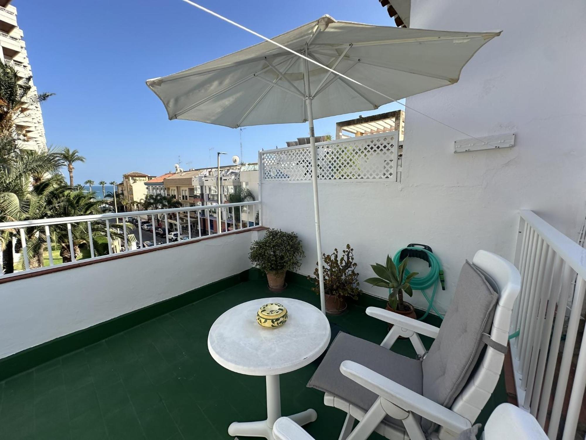 Casa La Raspa 2 Minutos De La Playa Bajondillo Сasa de vacaciones Torremolinos