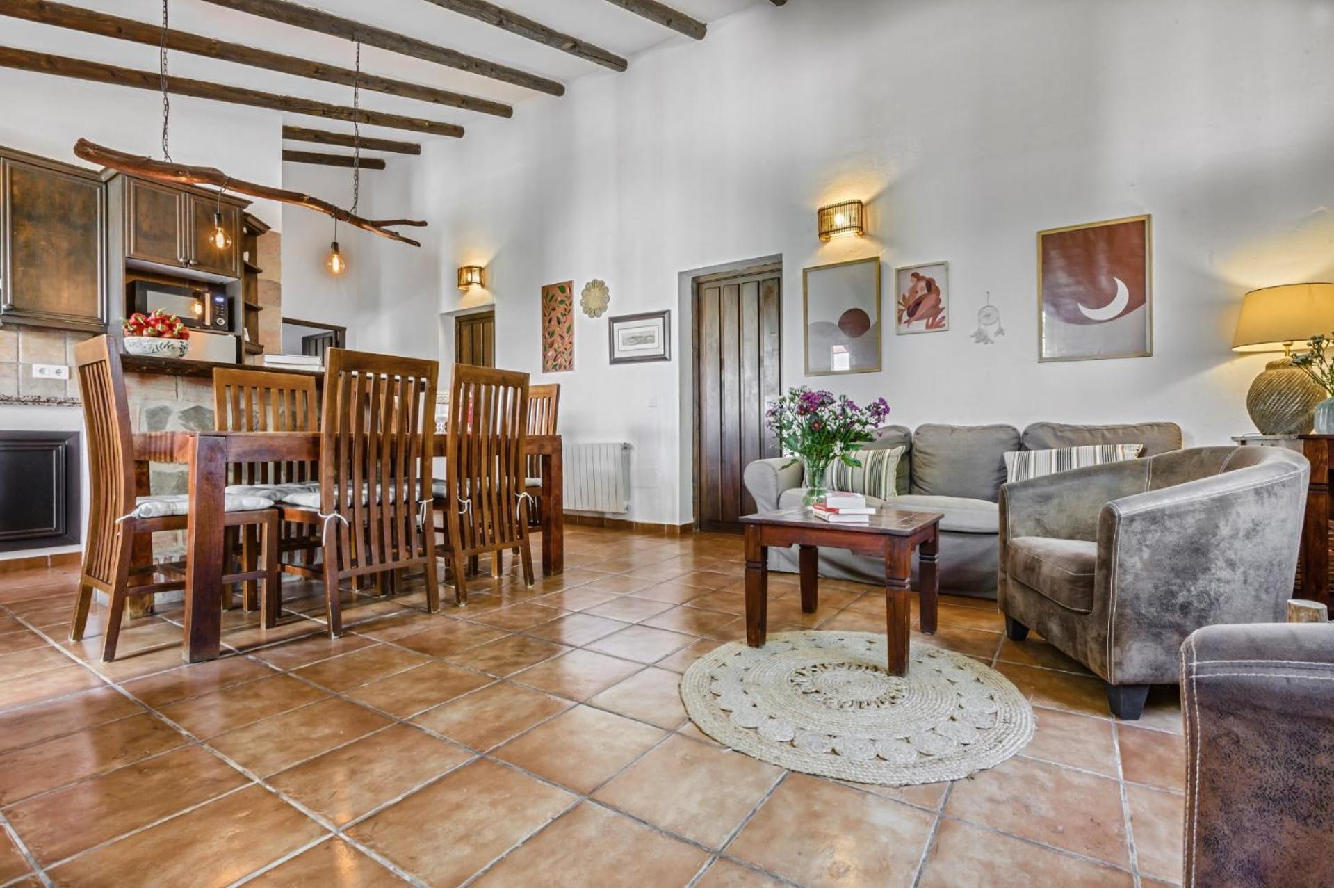 Holiday home Casa Lobera Casas Rurales Canillas de Aceituno
