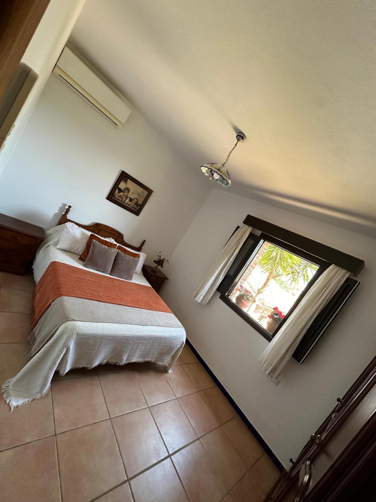 Сasa de vacaciones La Portilla Aroche